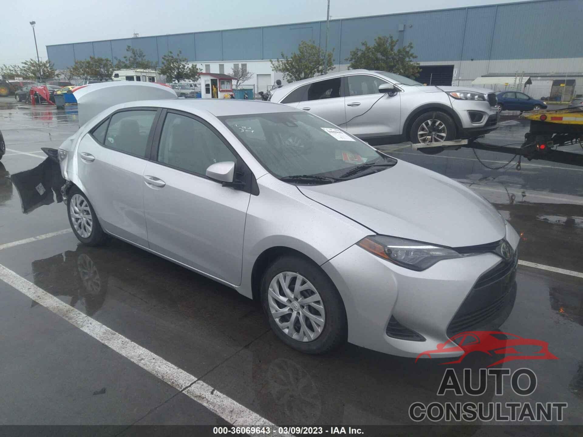 TOYOTA COROLLA 2017 - 5YFBURHE7HP714808