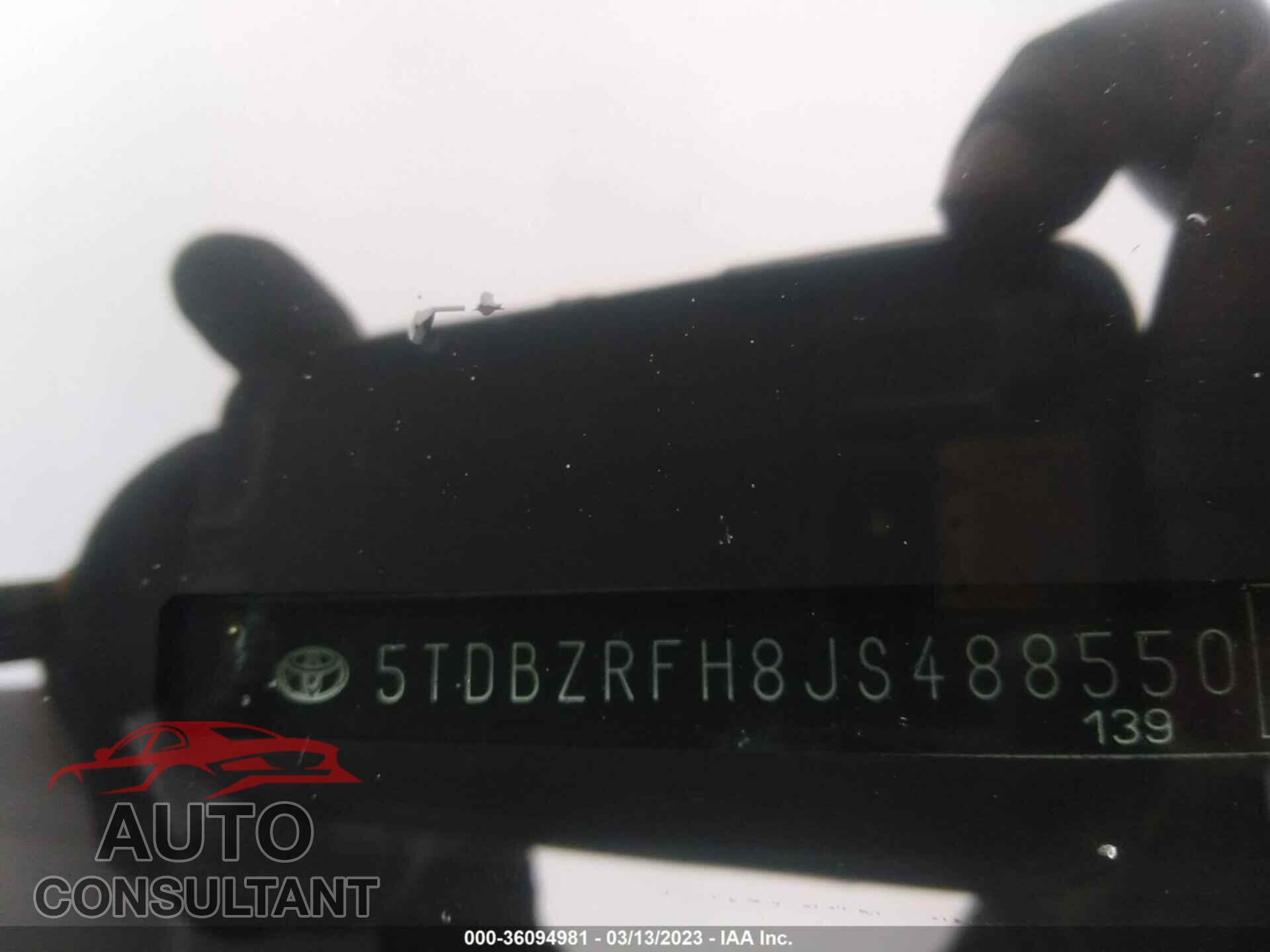 TOYOTA HIGHLANDER 2018 - 5TDBZRFH8JS488550