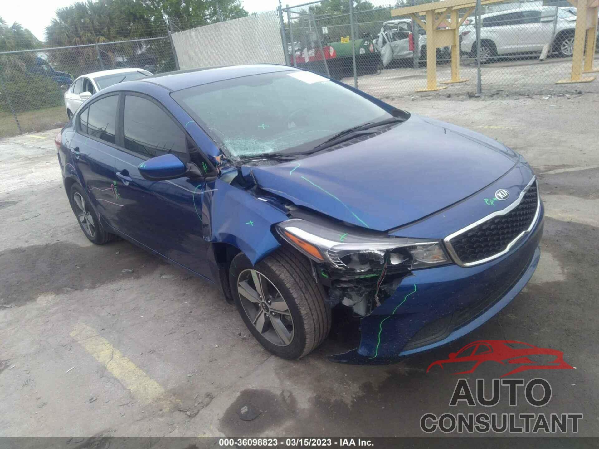 KIA FORTE 2018 - 3KPFL4A74JE240228