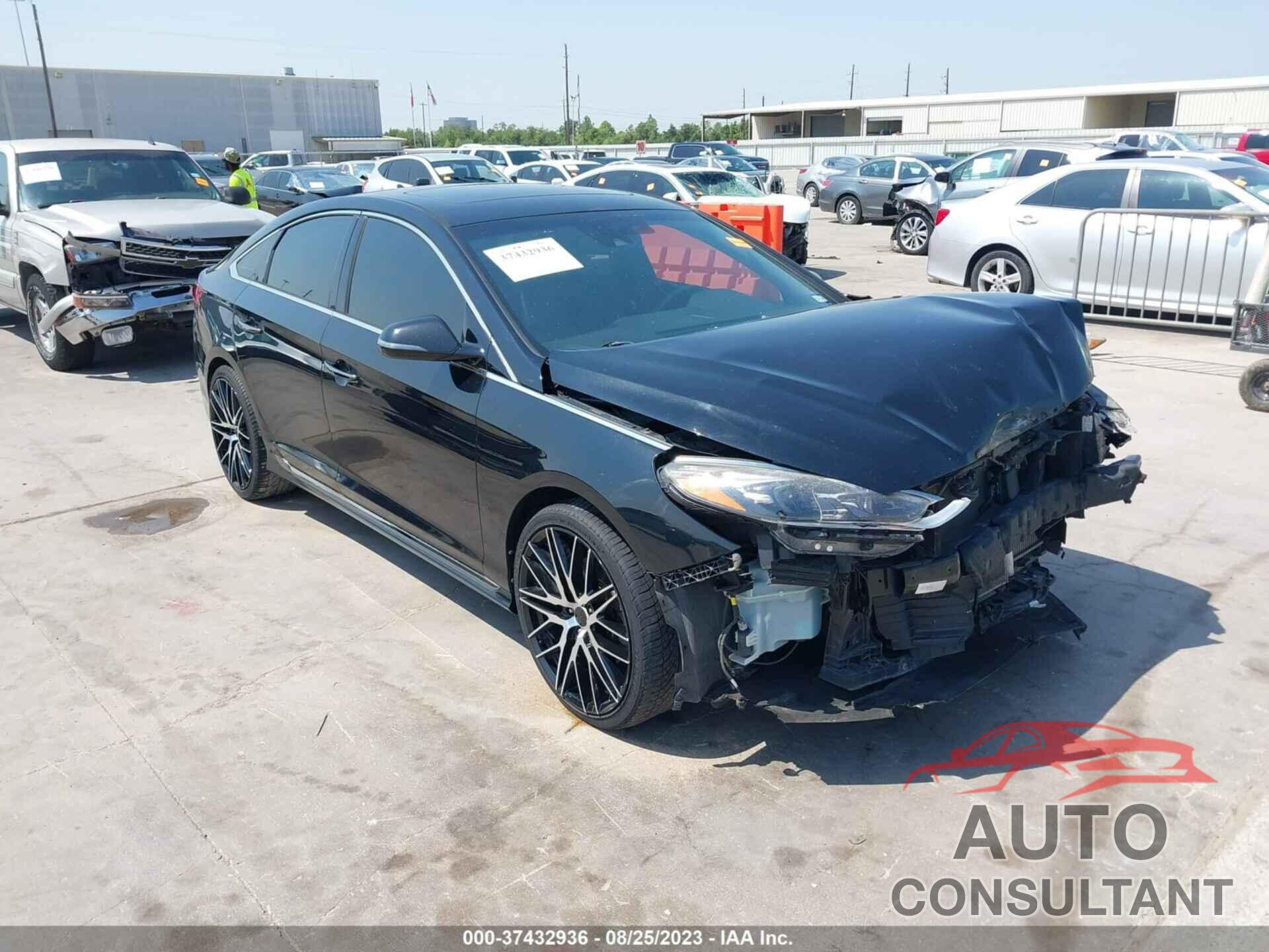 HYUNDAI SONATA 2018 - 5NPE34AB4JH675620