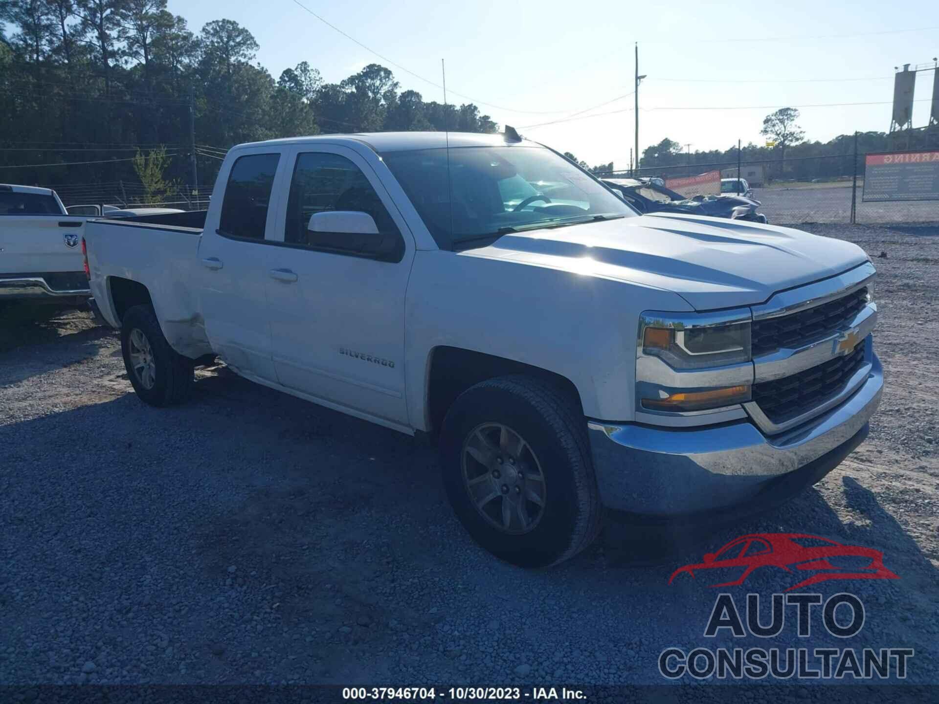CHEVROLET SILVERADO 1500 2017 - 1GCRCREH6HZ171120