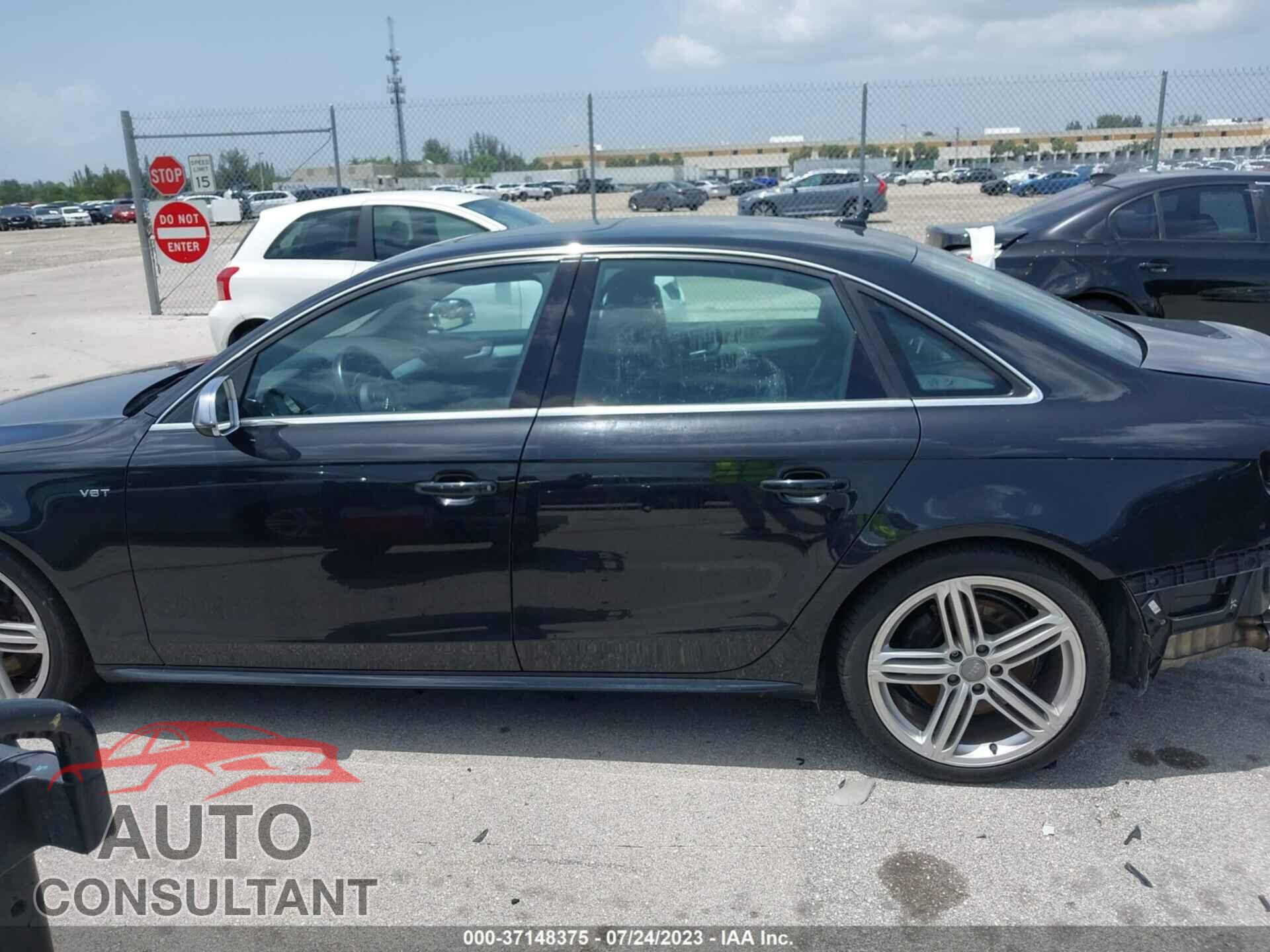 AUDI S4 2013 - WAUBGAFL2DA065960