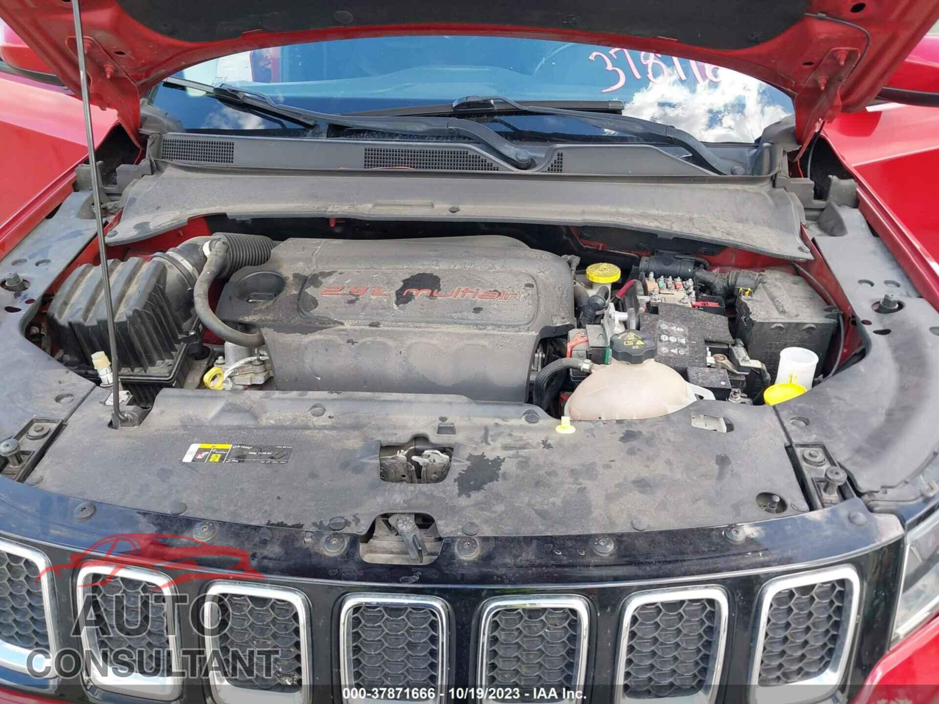 JEEP COMPASS 2018 - 3C4NJCBB0JT124342