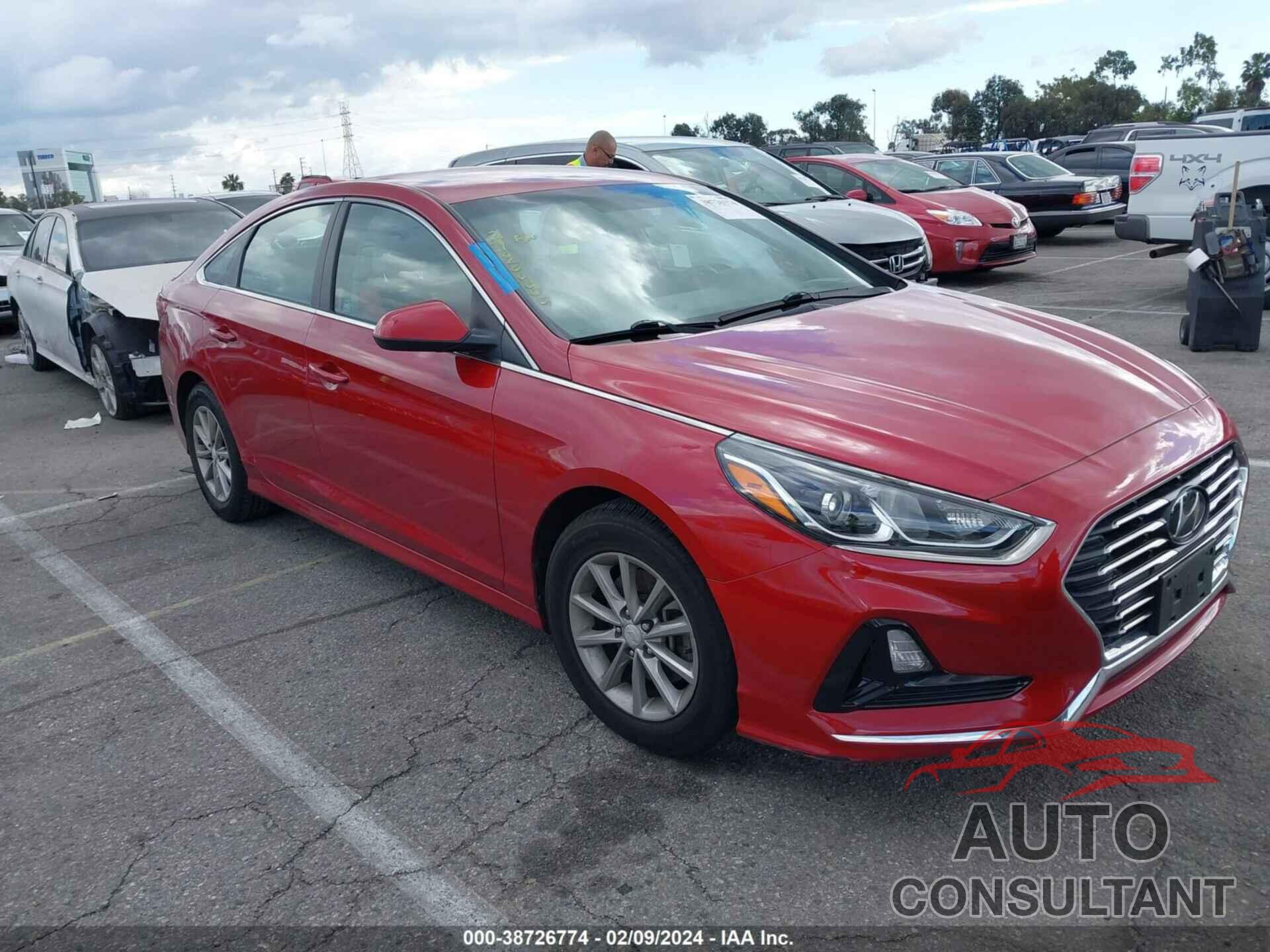 HYUNDAI SONATA 2018 - 5NPE24AFXJH685557