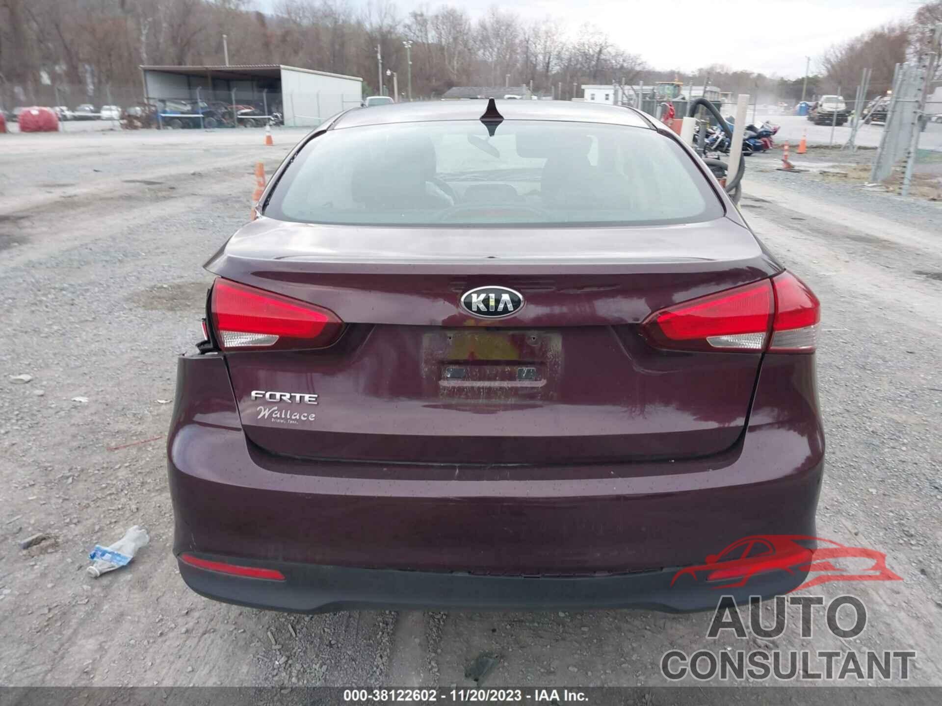 KIA FORTE 2018 - 3KPFK4A73JE282716