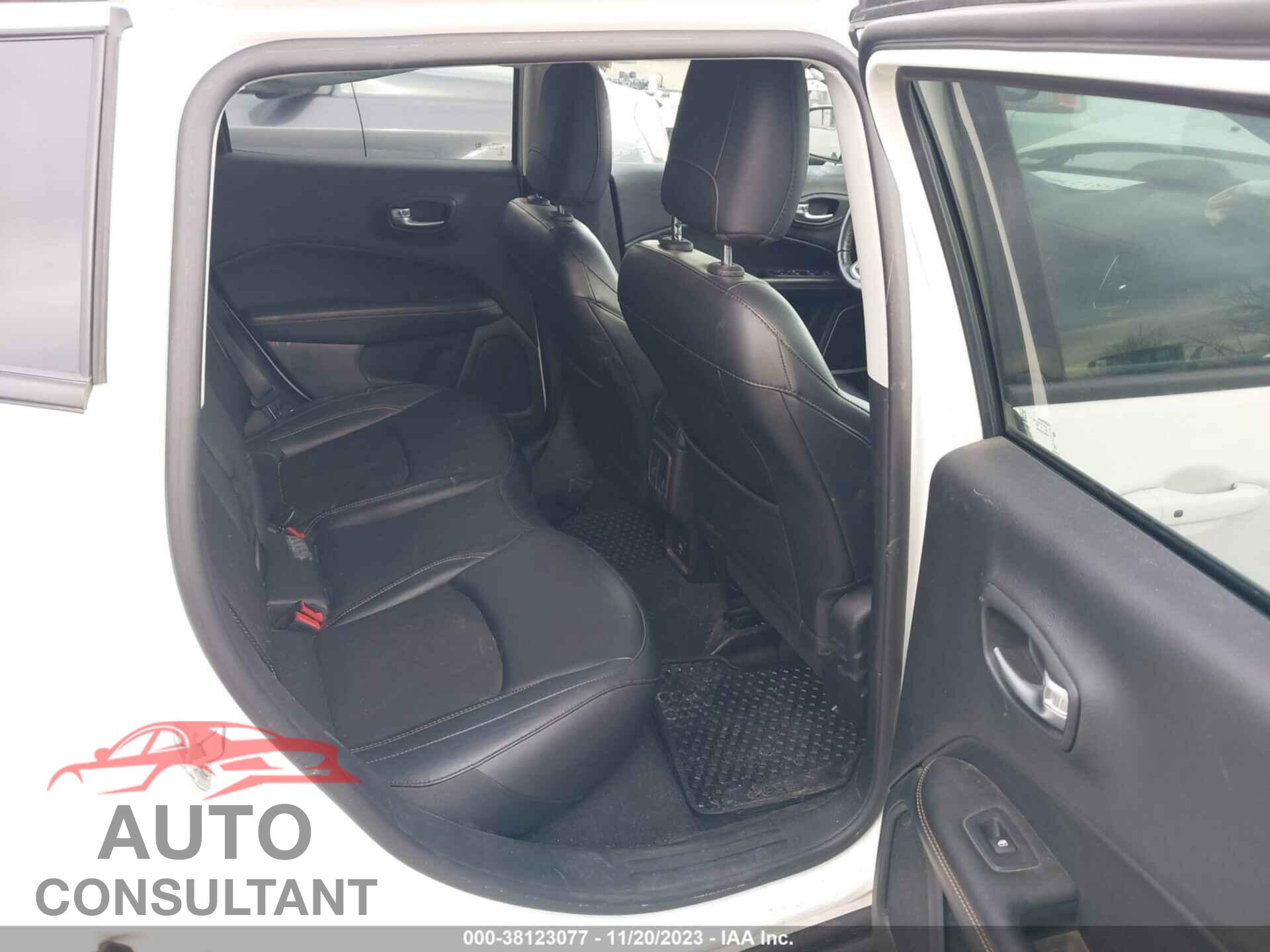 JEEP COMPASS 2020 - 3C4NJDBB2LT241056