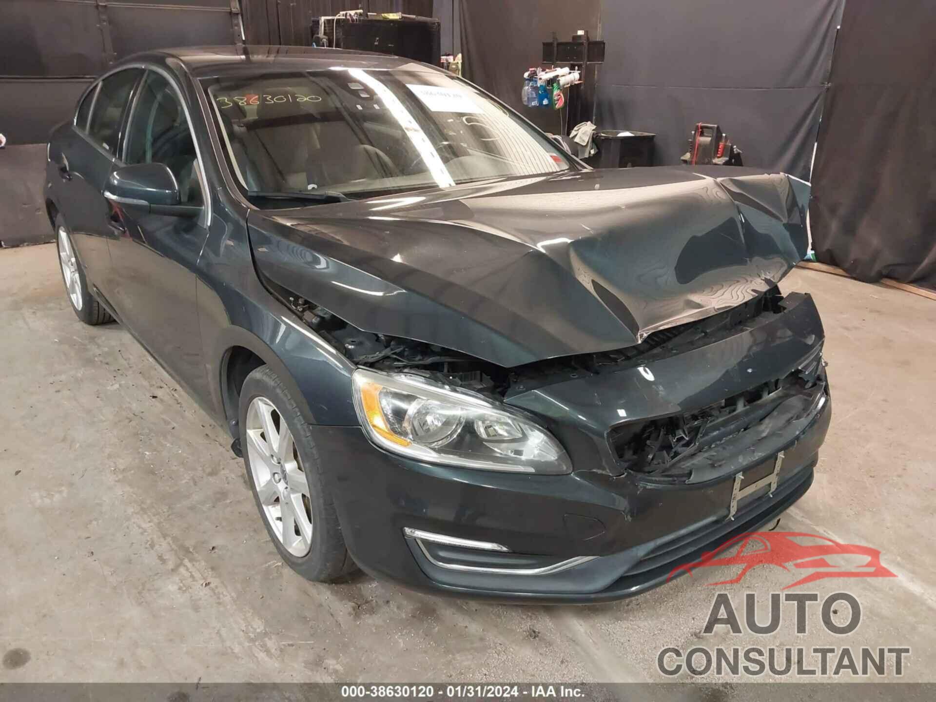 VOLVO S60 2016 - YV1612TK0G2414842