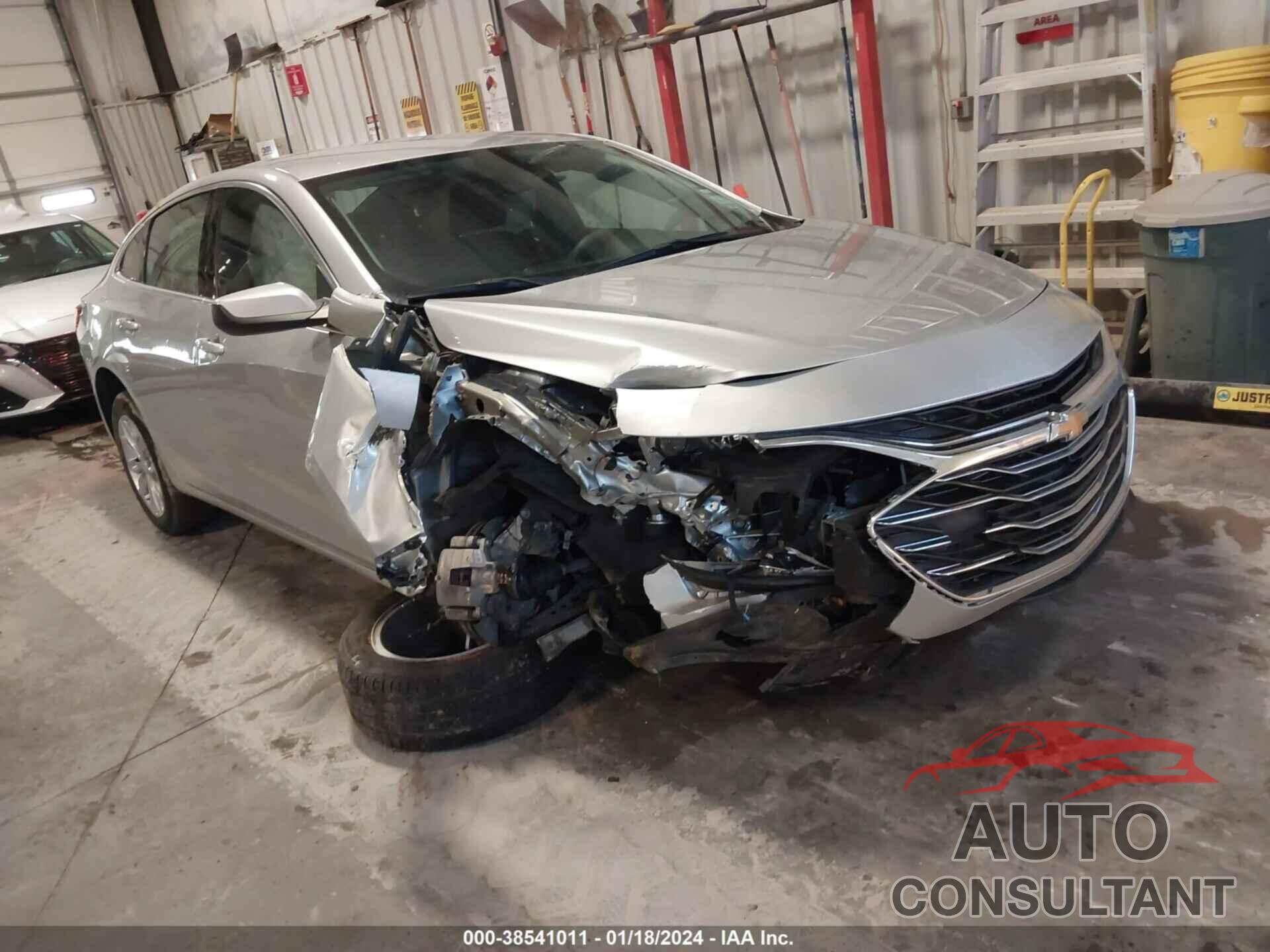 CHEVROLET MALIBU 2022 - 1G1ZD5ST0NF162241