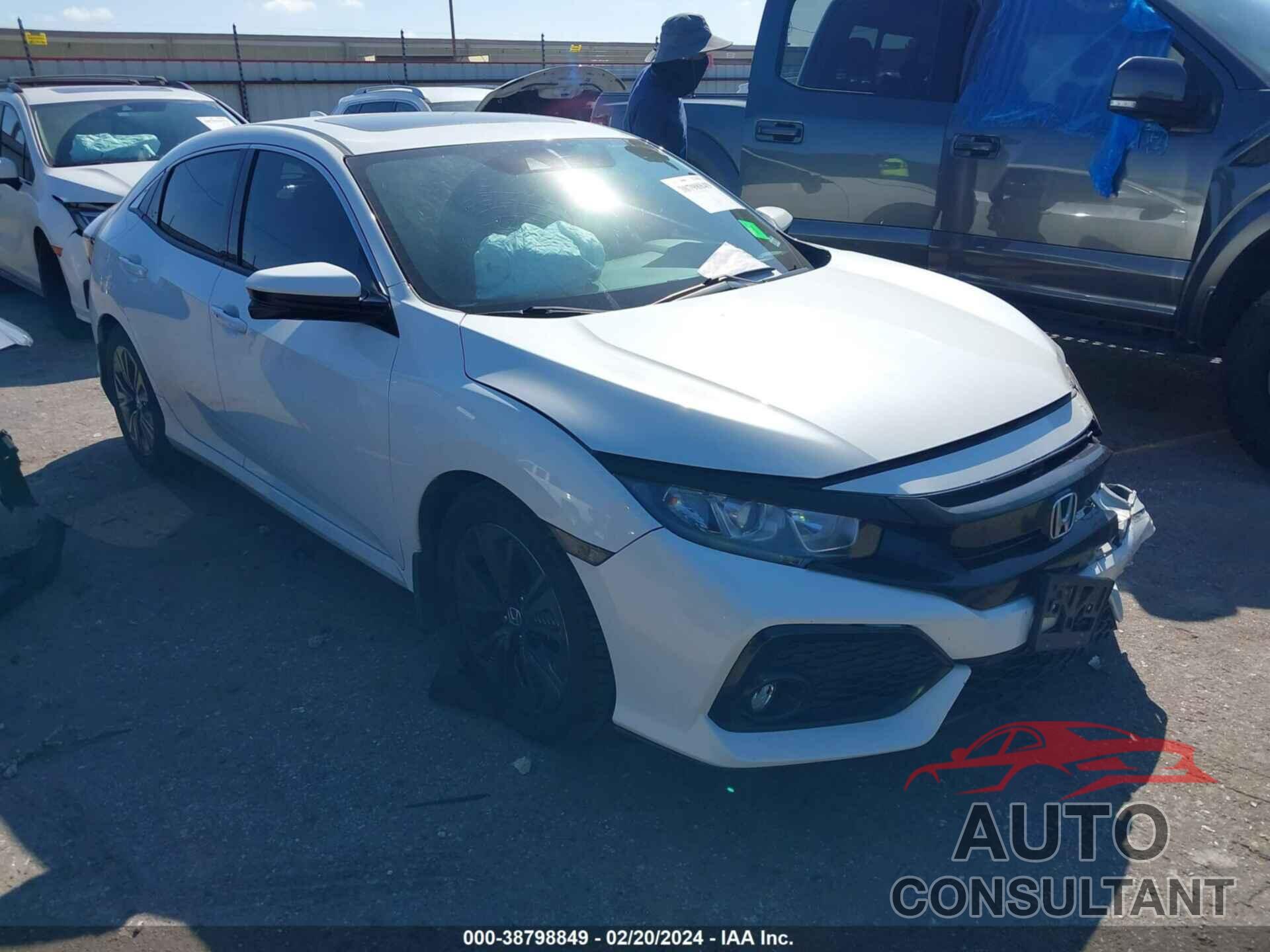 HONDA CIVIC 2019 - SHHFK7H66KU218615