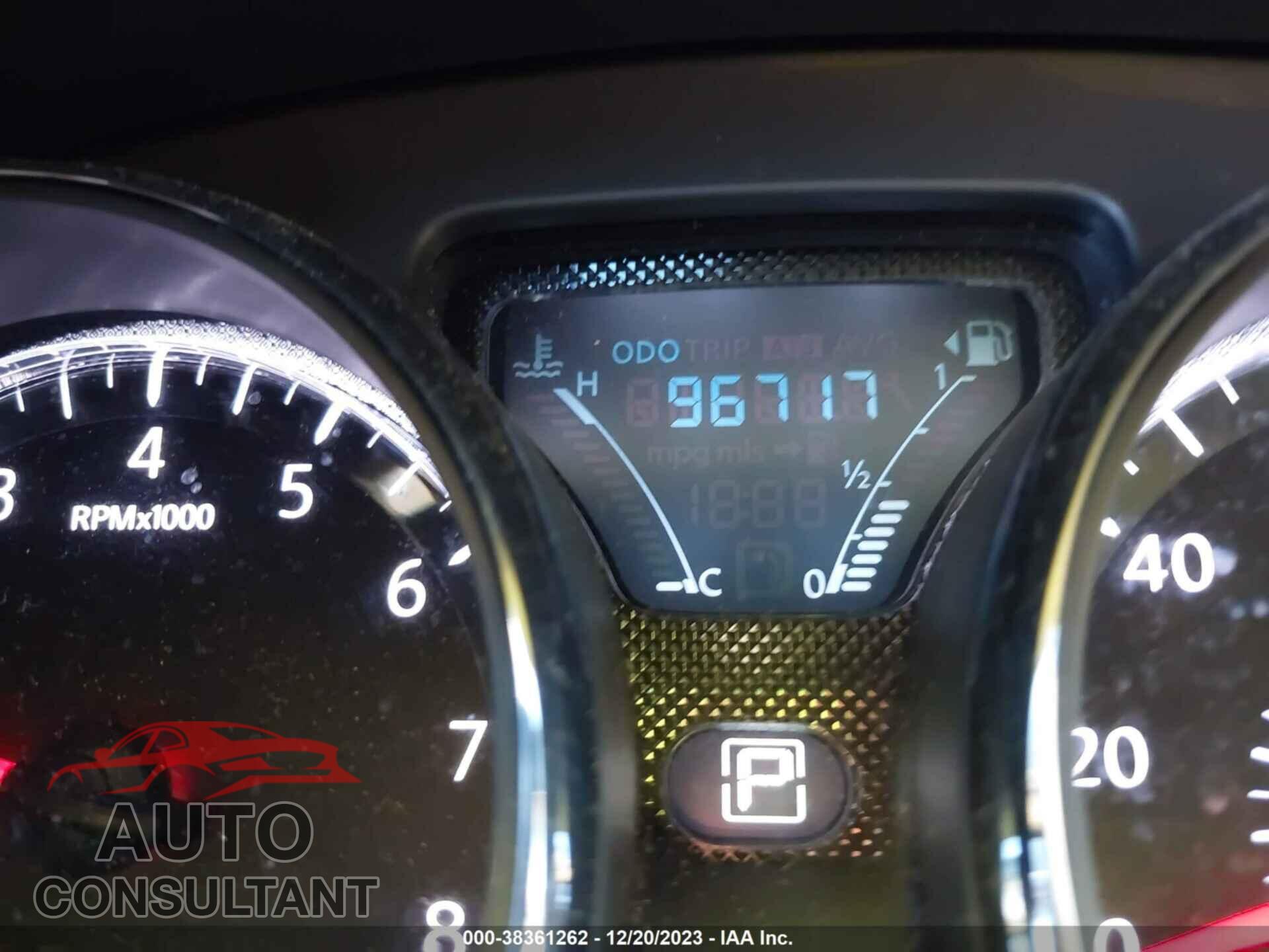NISSAN VERSA 2019 - 3N1CN7AP3KL807379