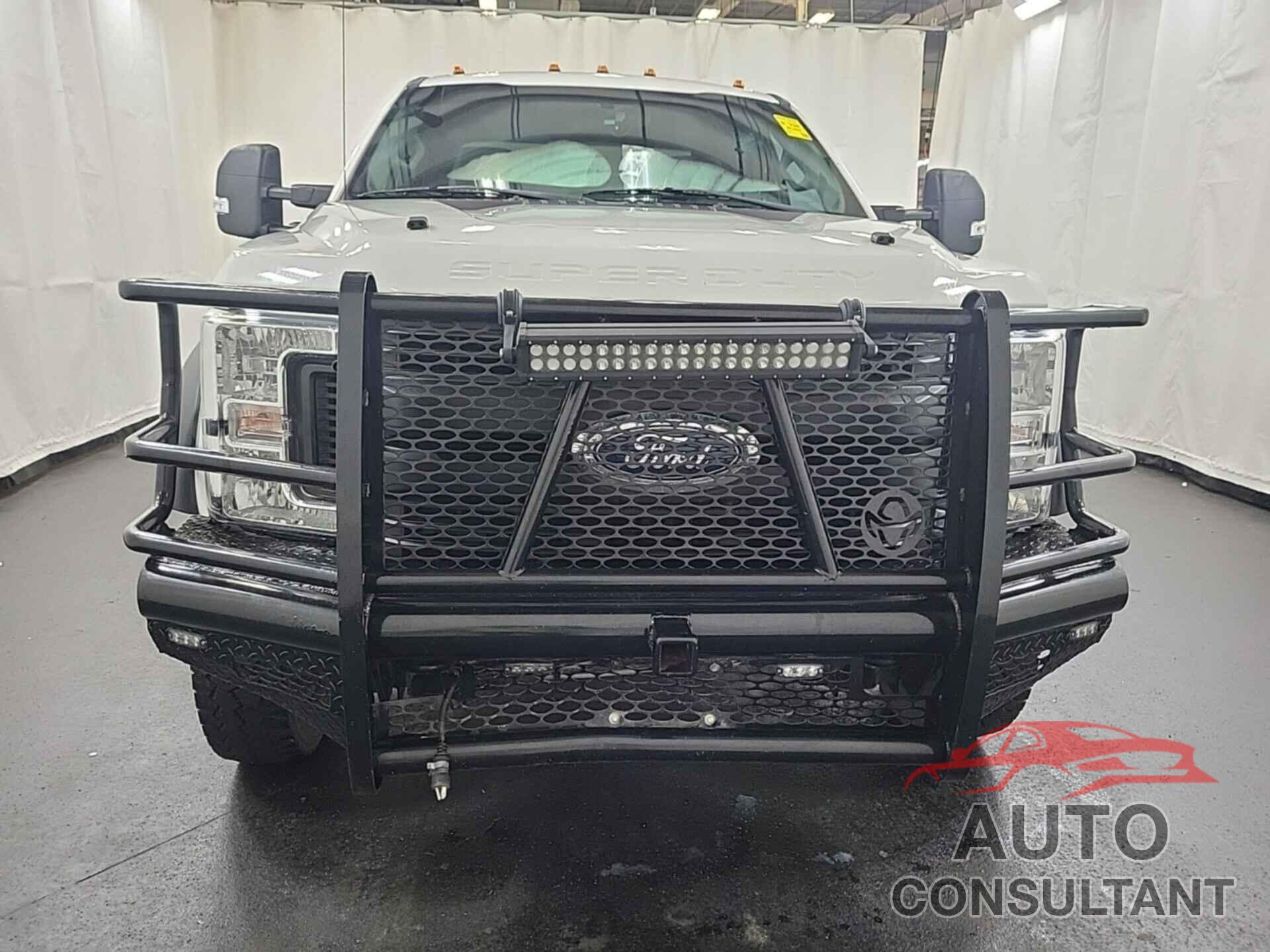 FORD F-550 CHASSIS 2019 - 1FD0X5HT9KEG80635