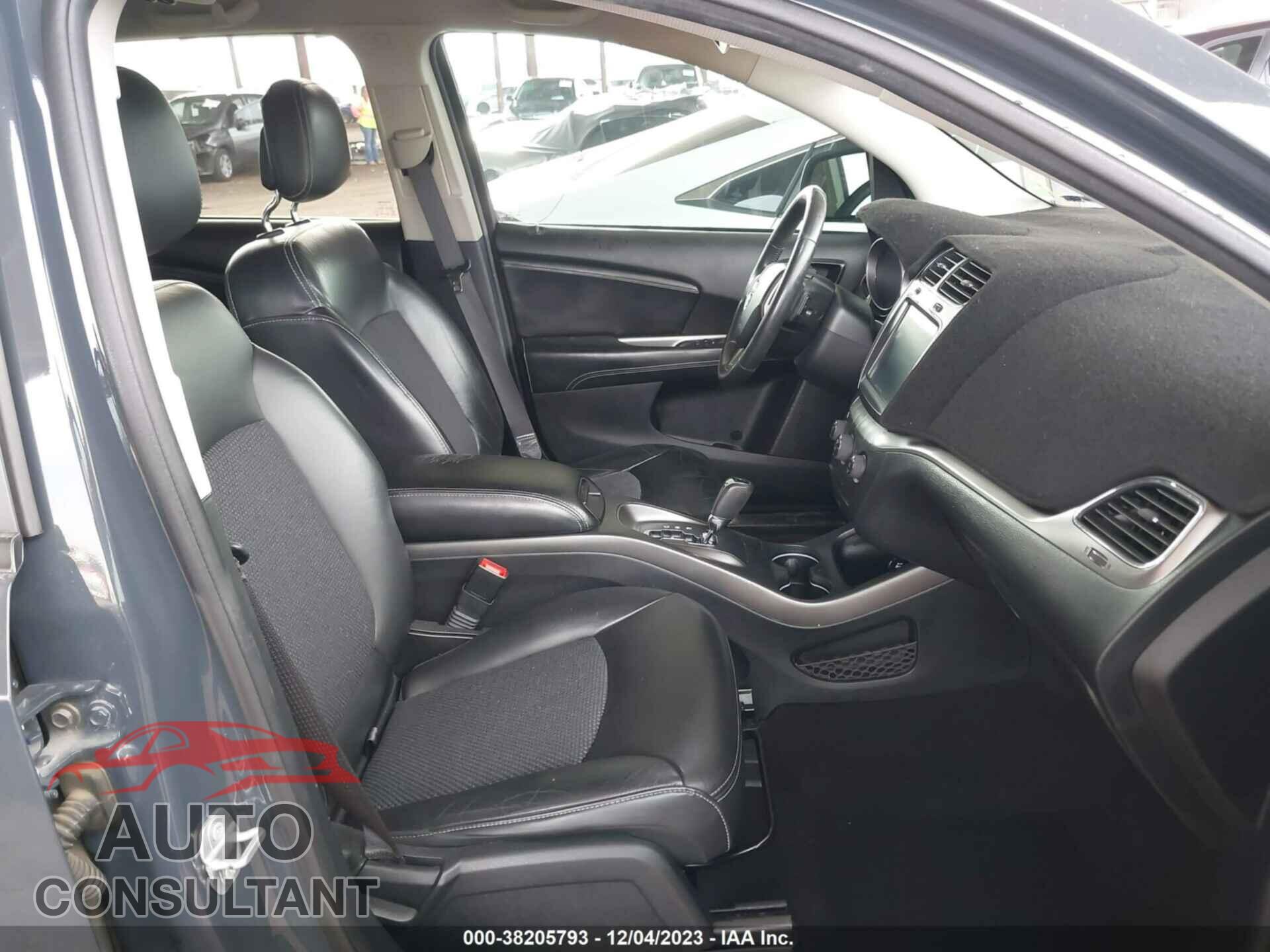 DODGE JOURNEY 2017 - 3C4PDCGB4HT695965