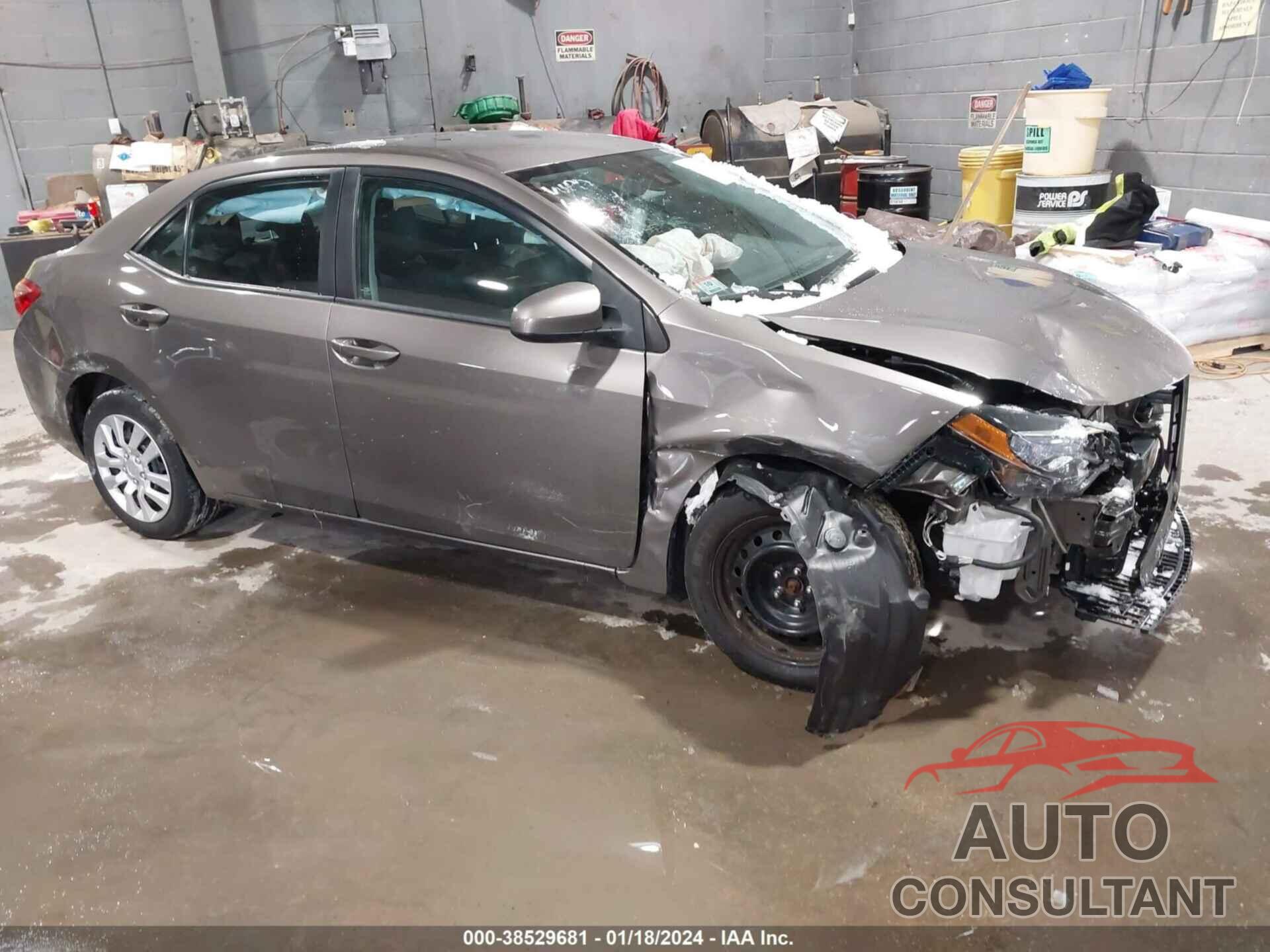 TOYOTA COROLLA 2017 - 2T1BURHEXHC754199