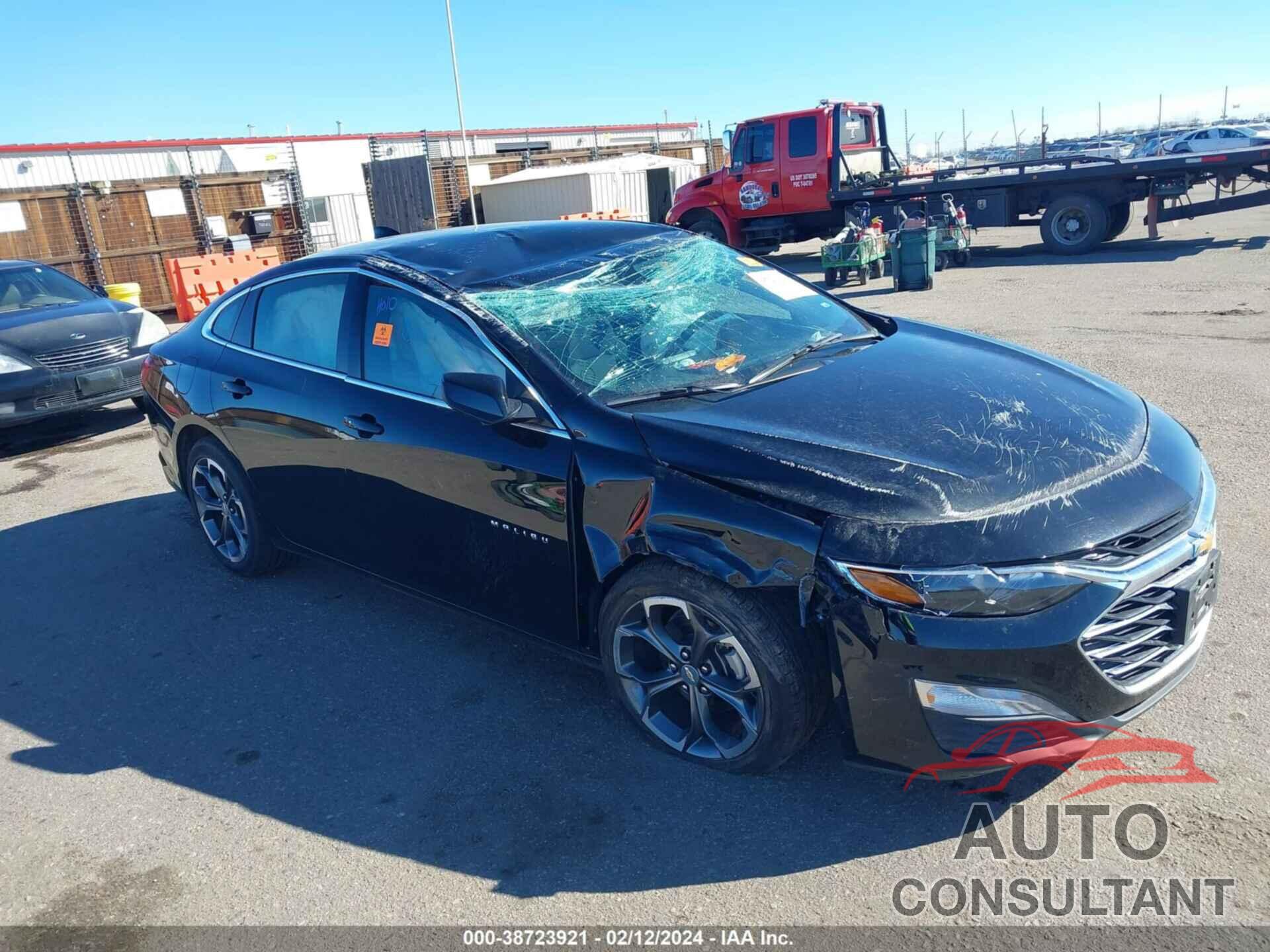 CHEVROLET MALIBU 2023 - 1G1ZD5ST3PF212410