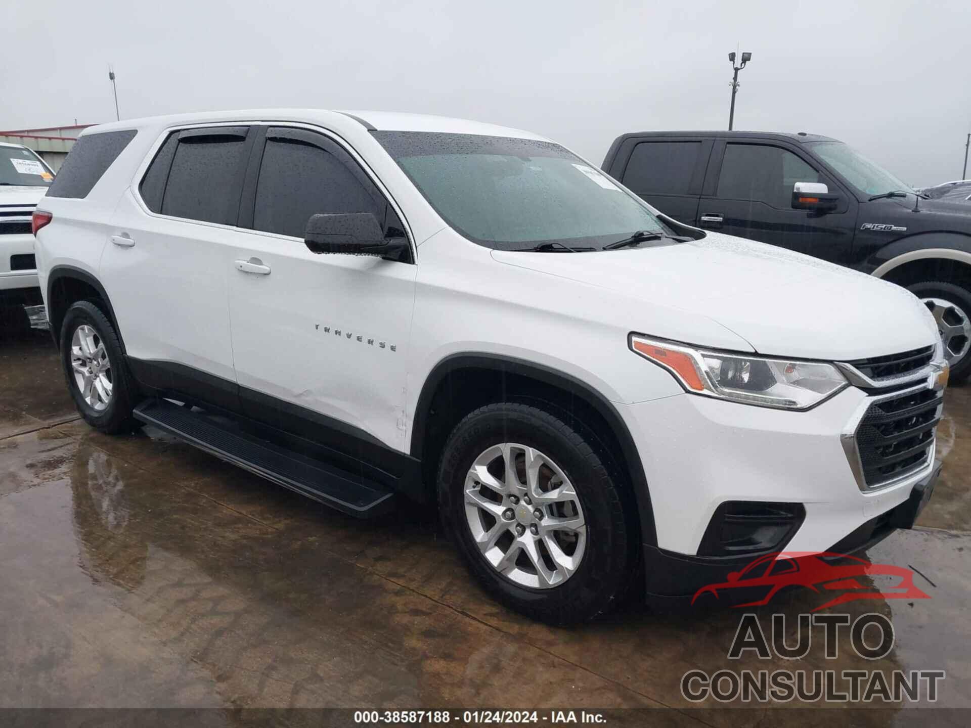 CHEVROLET TRAVERSE 2018 - 1GNERFKW9JJ283176