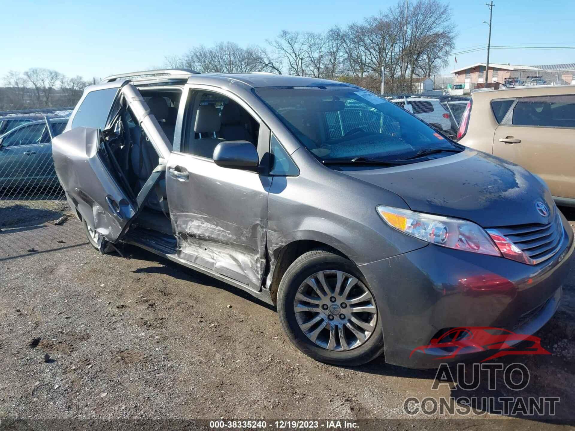 TOYOTA SIENNA 2017 - 5TDYZ3DC3HS878660