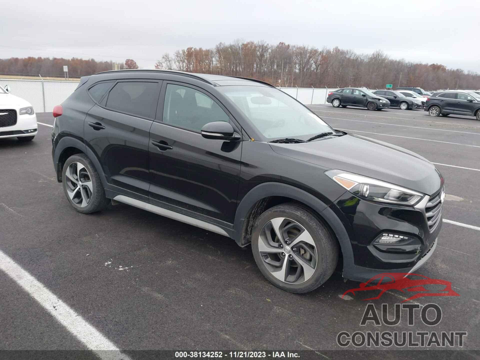 HYUNDAI TUCSON 2018 - KM8J33A20JU748198