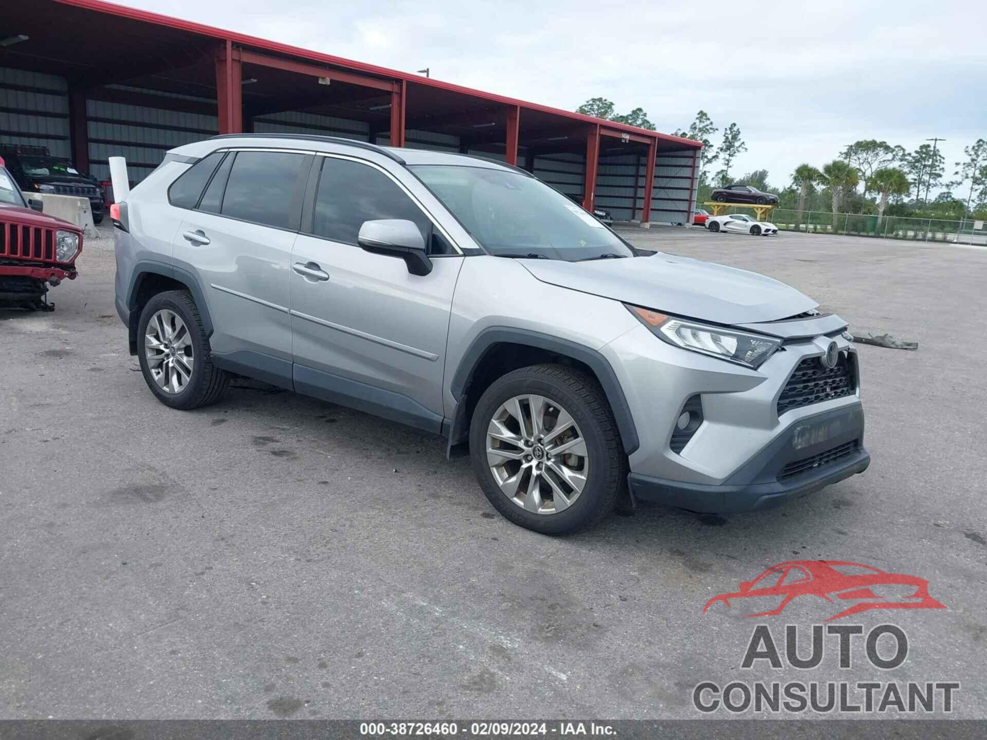 TOYOTA RAV4 2020 - 2T3C1RFV4LC060138