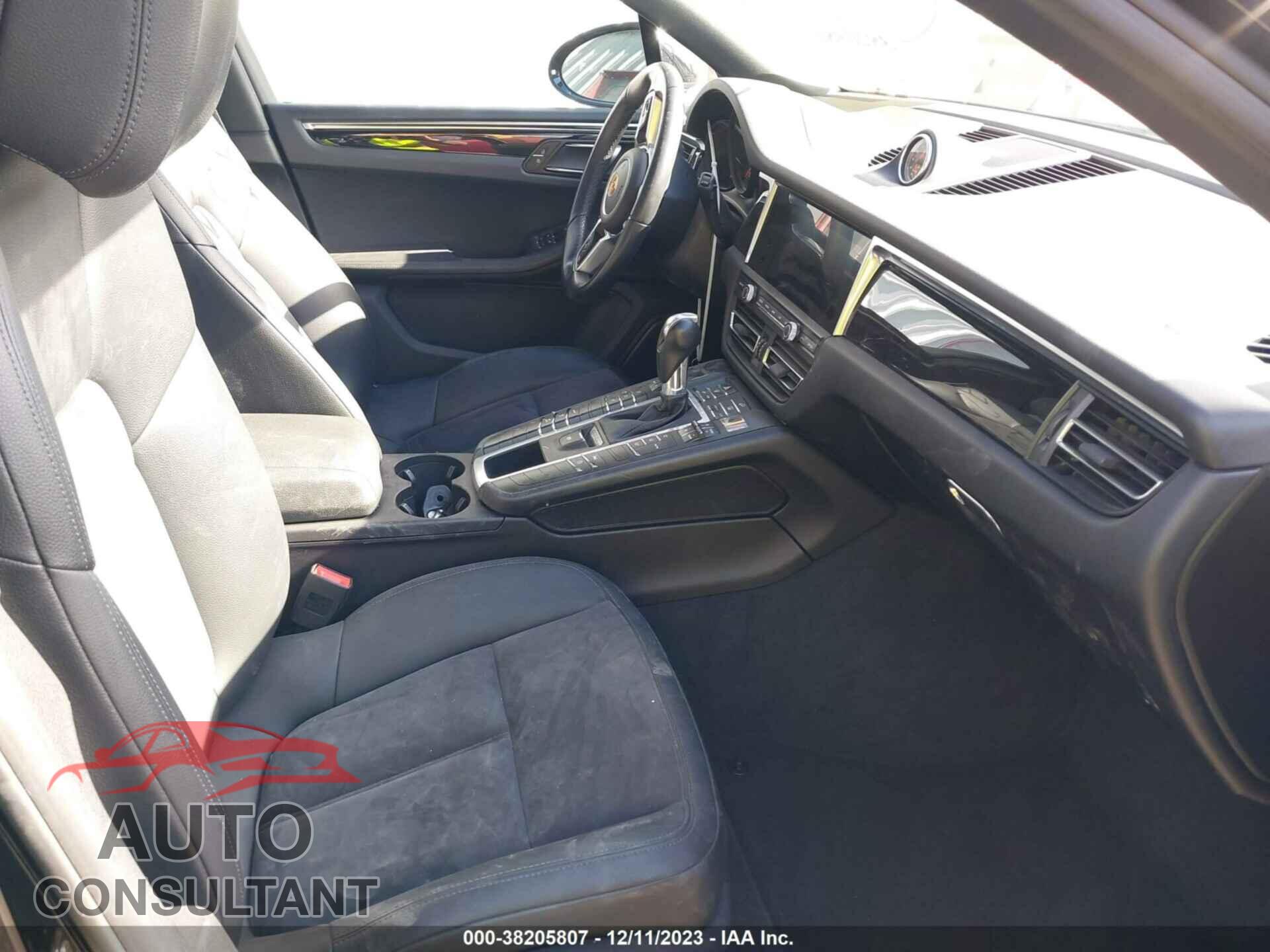 PORSCHE MACAN 2020 - WP1AA2A55LLB03875