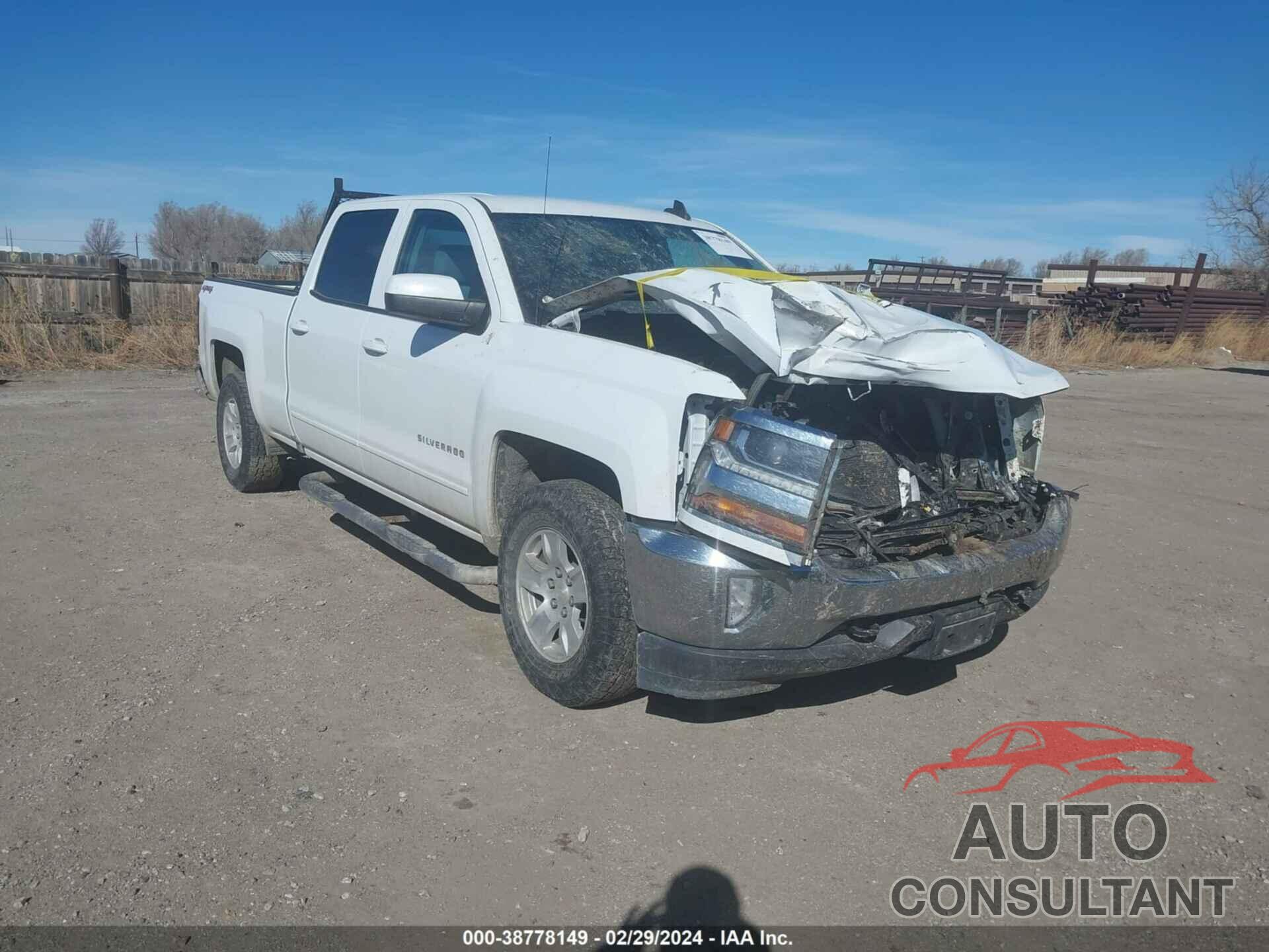 CHEVROLET SILVERADO 1500 2017 - 1GCUKREC6HF124625