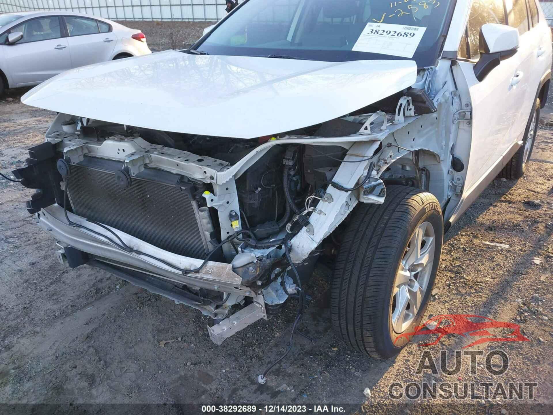 TOYOTA RAV4 2019 - 2T3W1RFV3KW032583