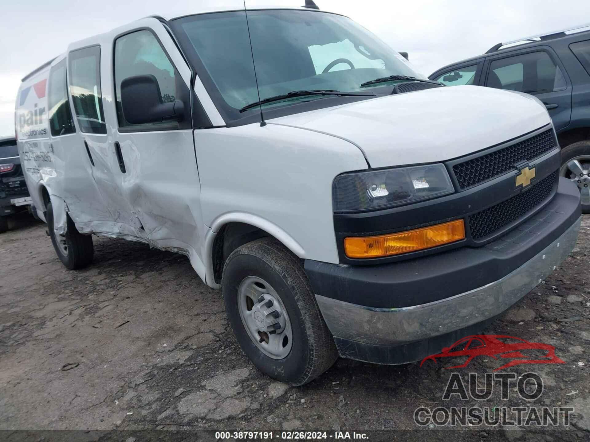 CHEVROLET EXPRESS CARGO 2022 - 1GCWGAFP7N1207129