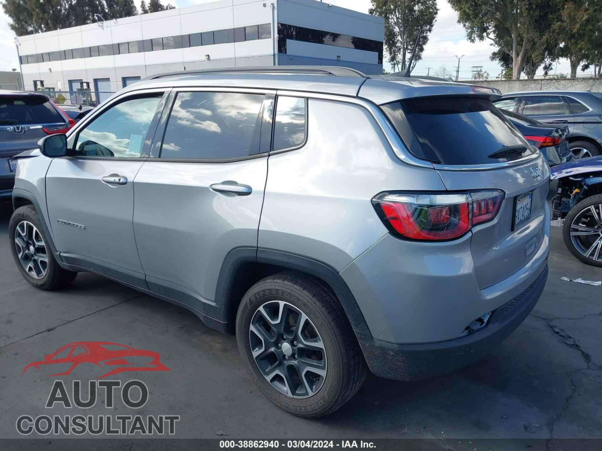 JEEP COMPASS 2022 - 3C4NJCBB0NT120247