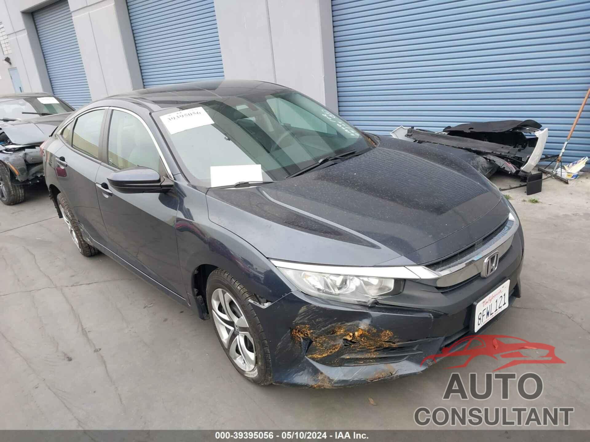 HONDA CIVIC 2018 - 2HGFC2F55JH589321