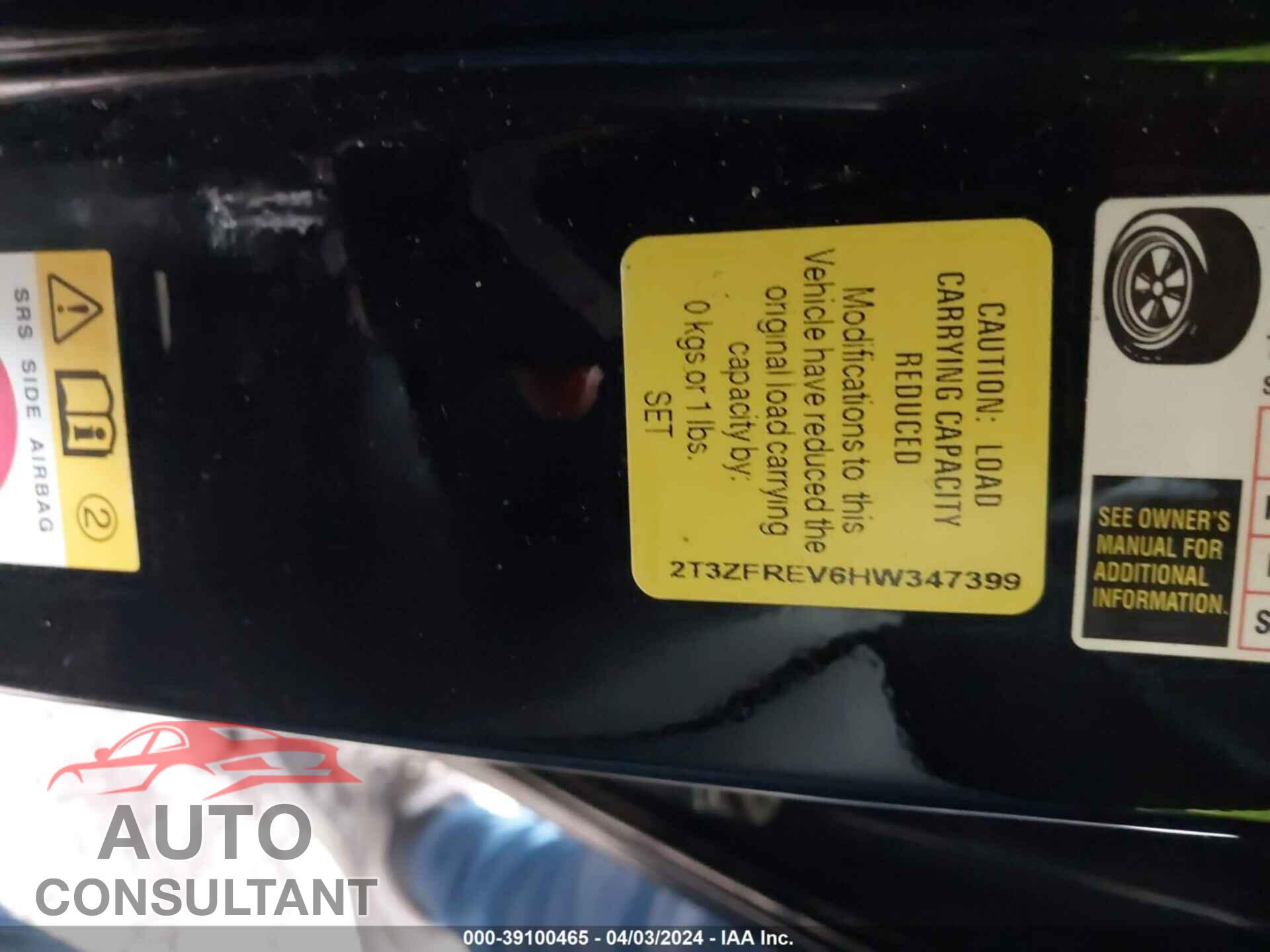 TOYOTA RAV4 2017 - 2T3ZFREV6HW347399