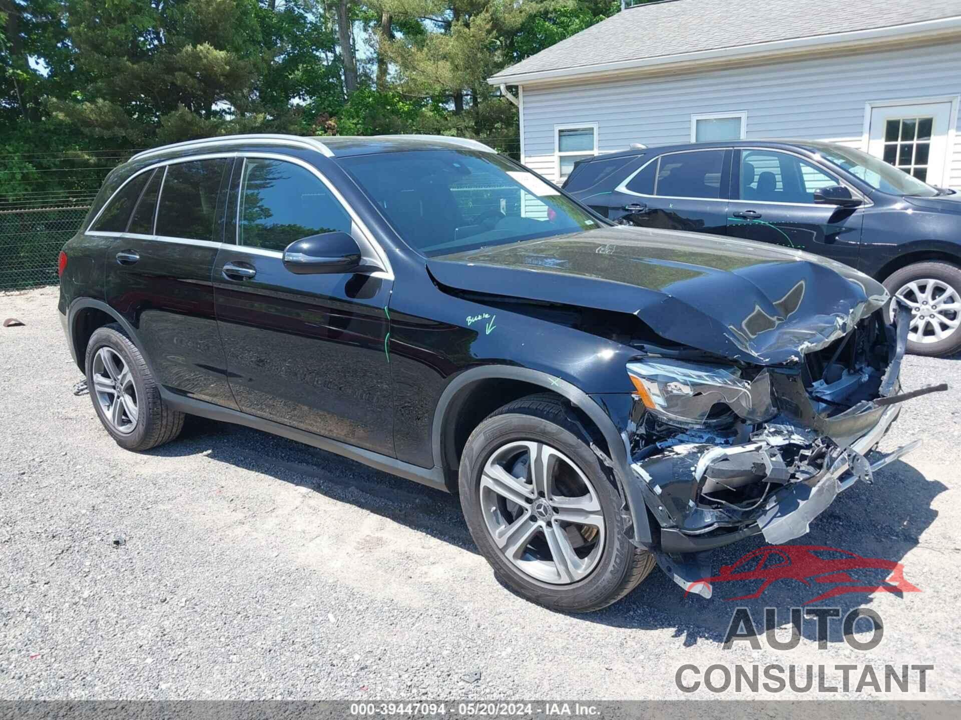MERCEDES-BENZ GLC 300 2017 - WDC0G4KB4HF226613