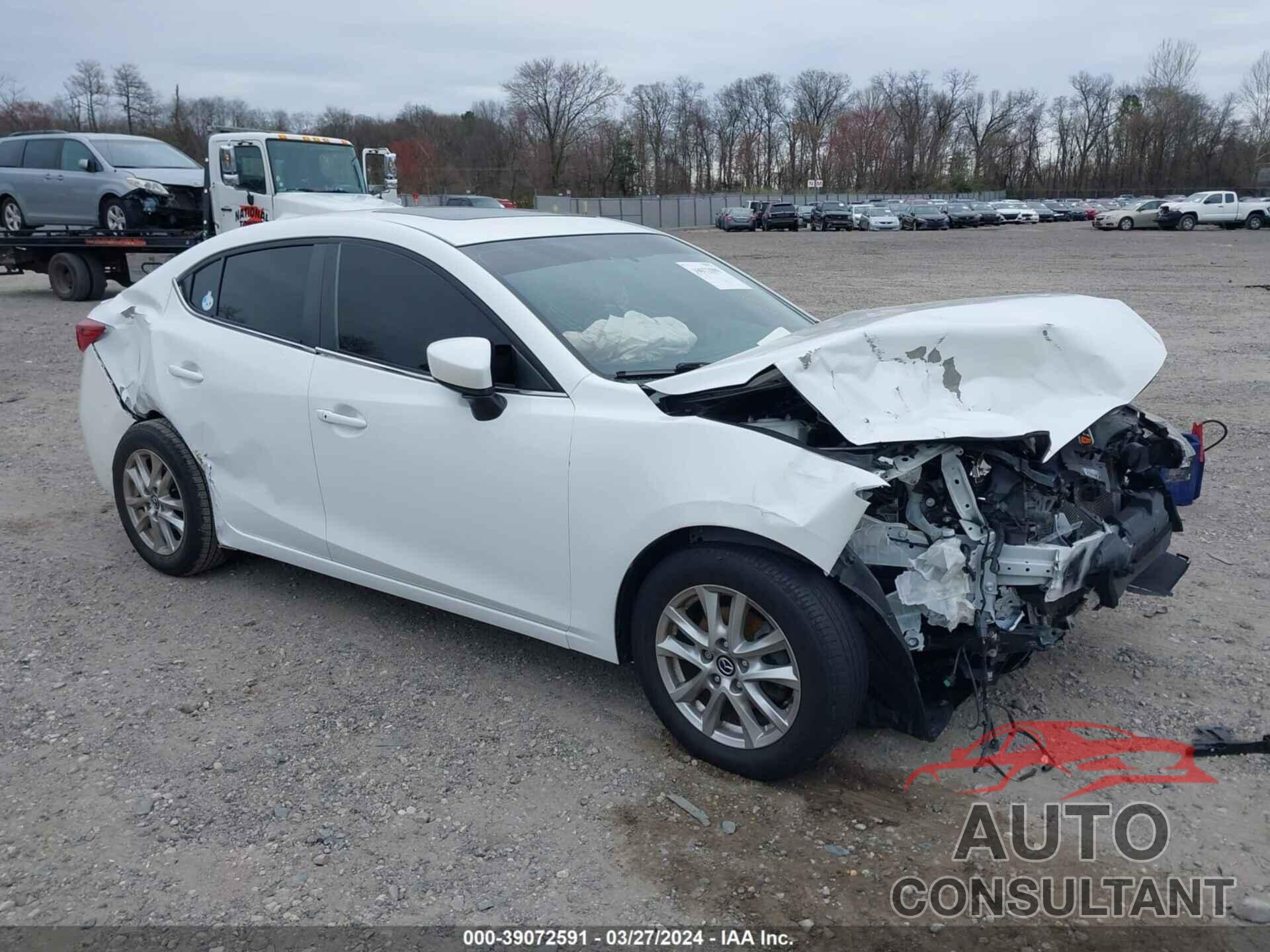 MAZDA MAZDA3 2016 - JM1BM1V79G1288226