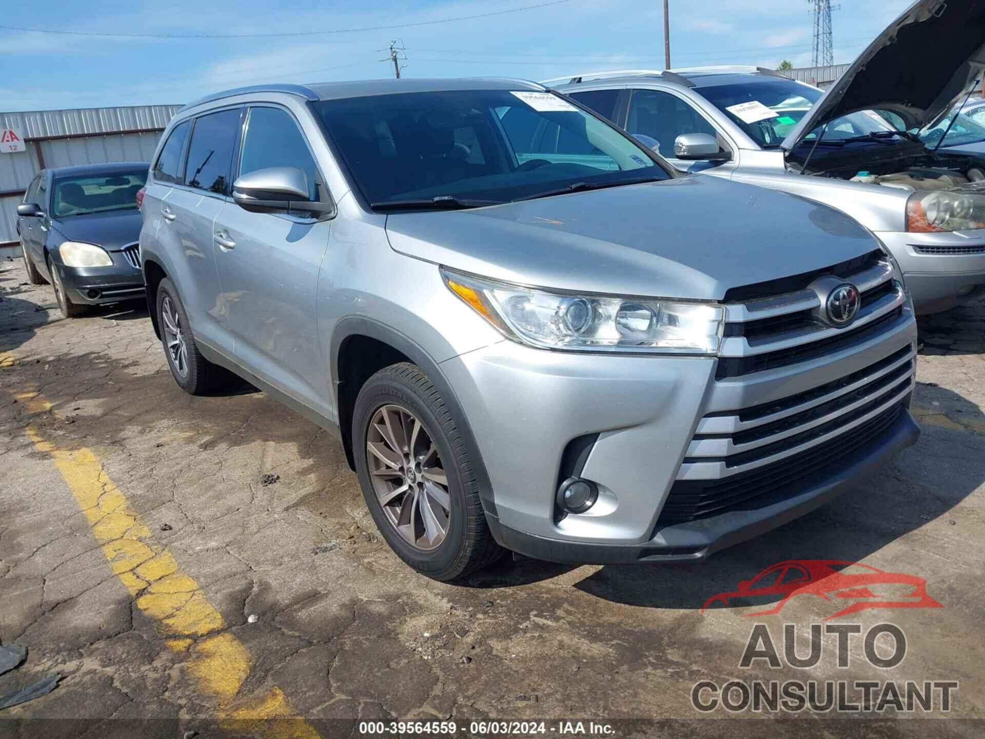 TOYOTA HIGHLANDER 2019 - 5TDJZRFH8KS604505