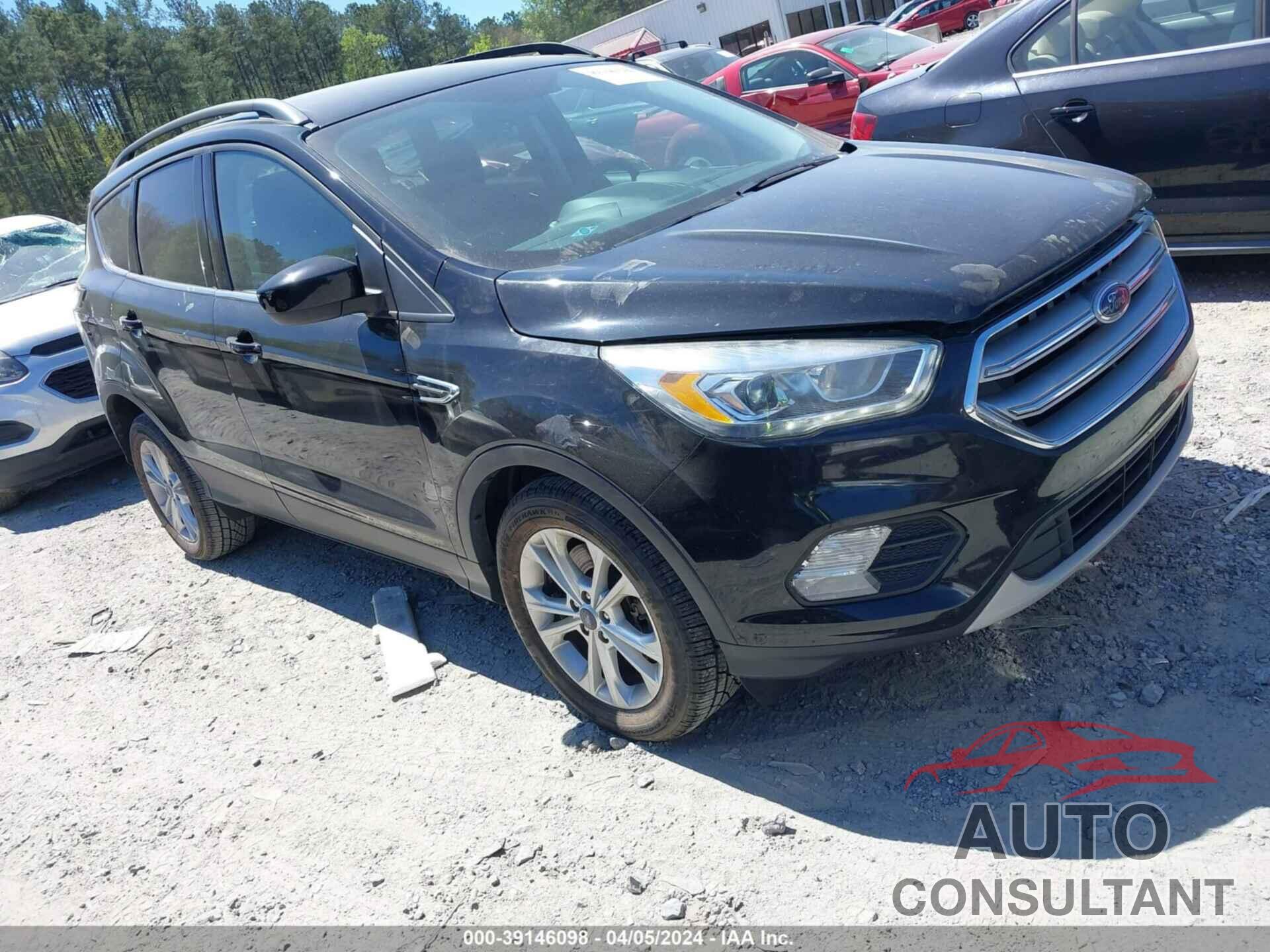 FORD ESCAPE 2017 - 1FMCU0G97HUD38761