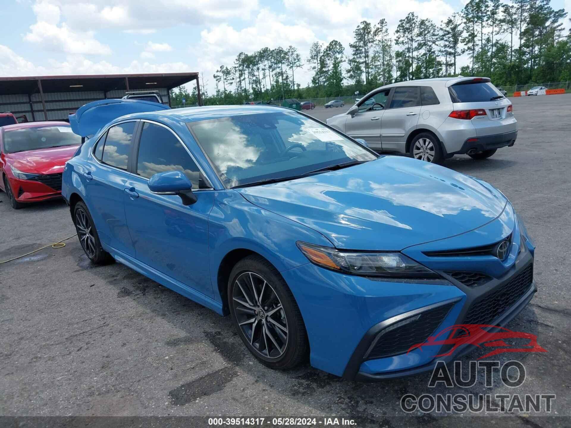 TOYOTA CAMRY 2023 - 4T1G11AK6PU103441