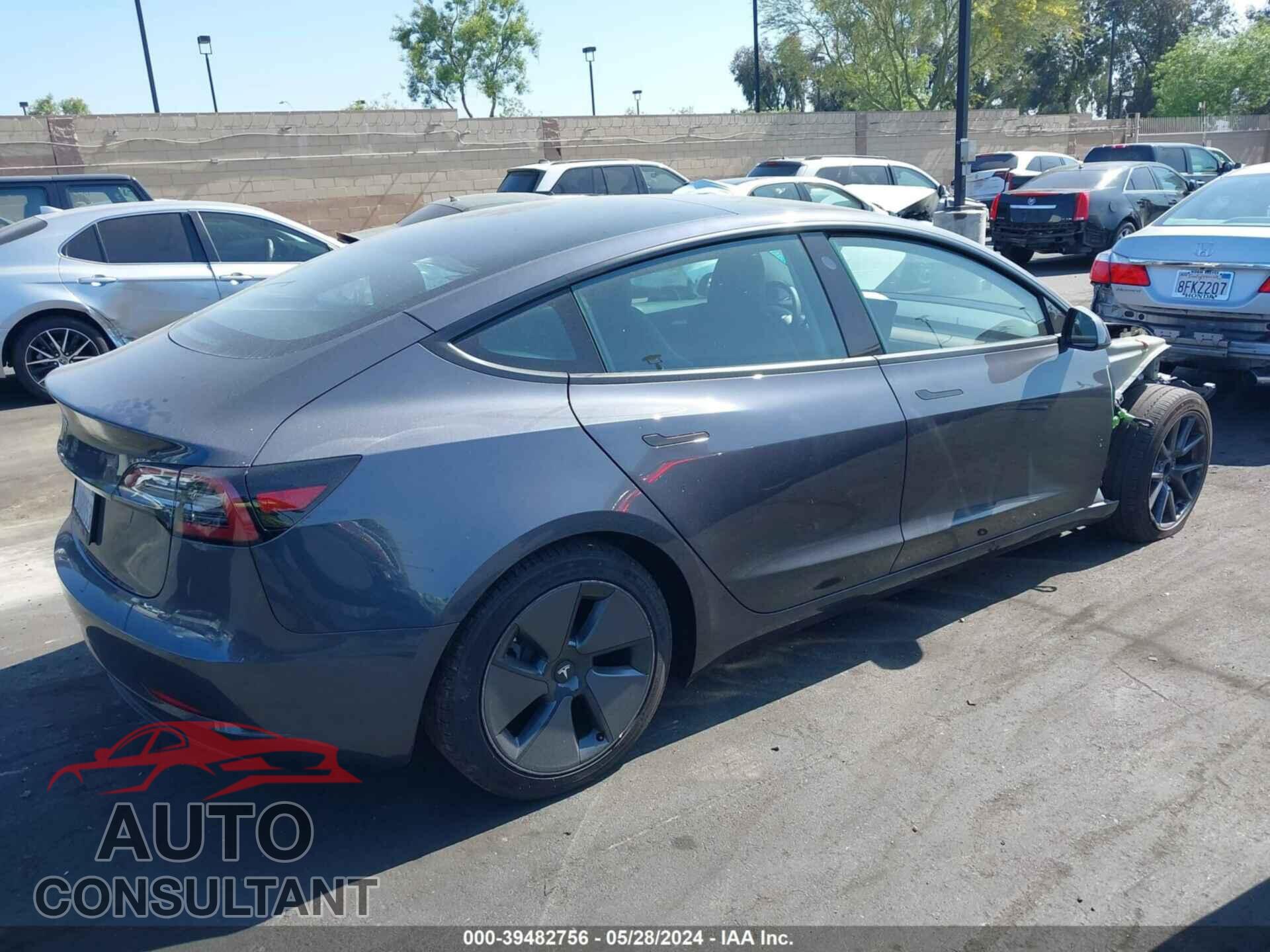 TESLA MODEL 3 2023 - 5YJ3E1EA0PF681357