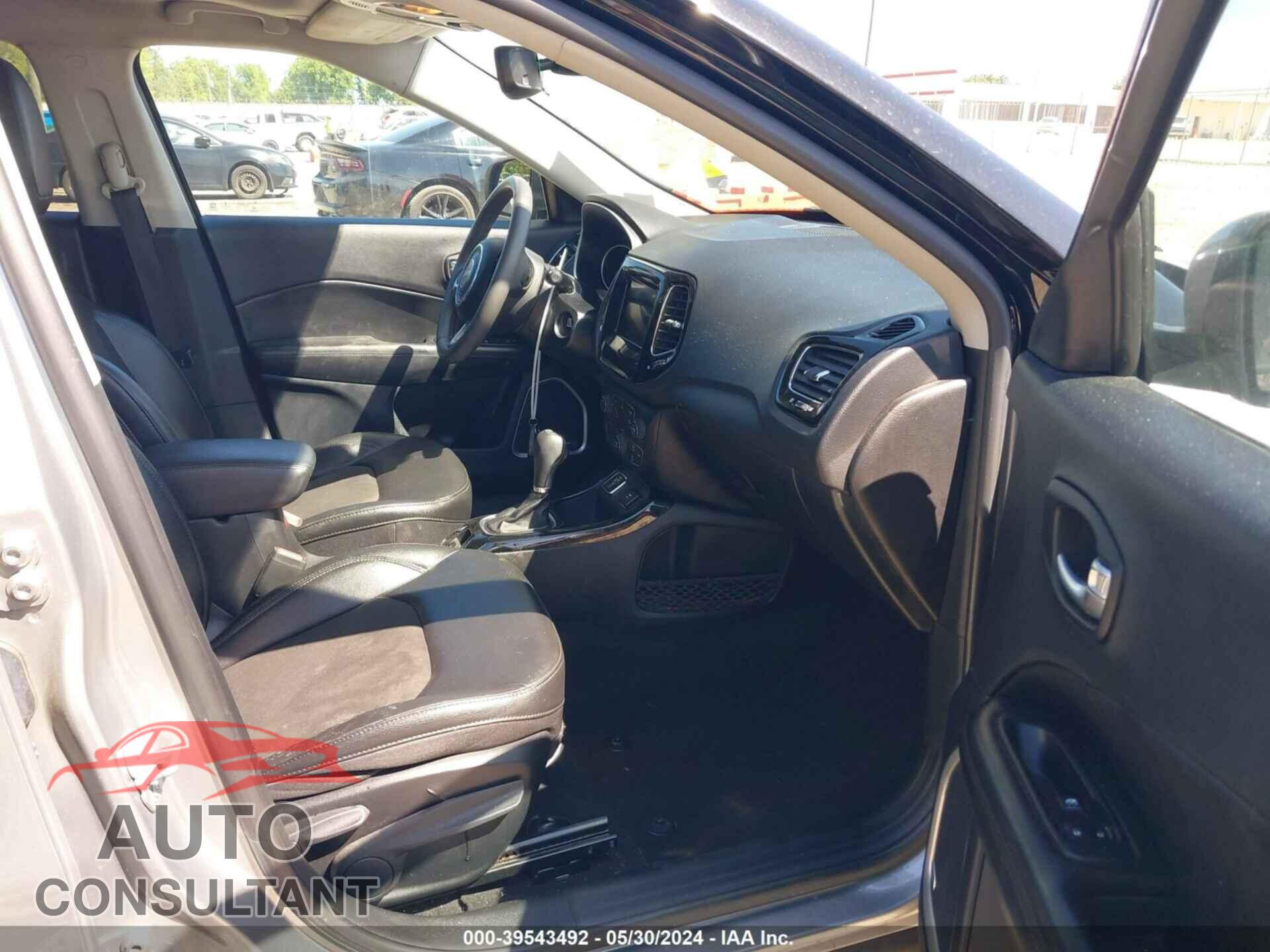 JEEP COMPASS 2021 - 3C4NJCBB6MT532350