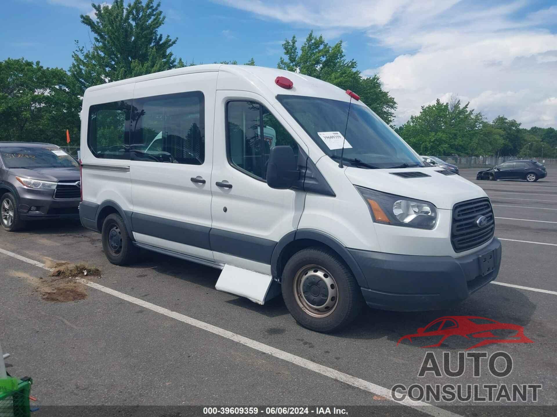 FORD TRANSIT-150 2018 - 1FTYE1CMXJKA59698