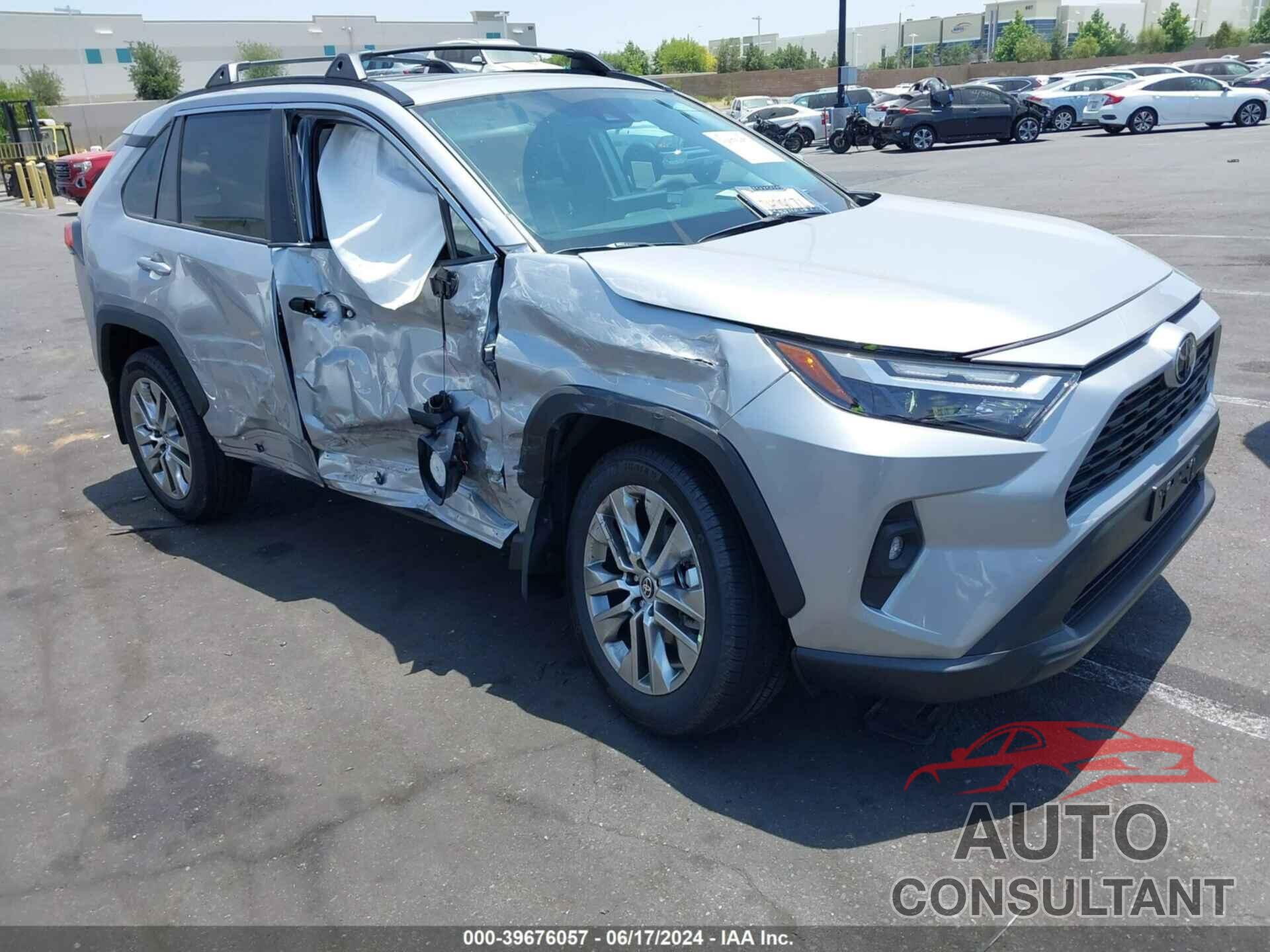 TOYOTA RAV4 2024 - 2T3A1RFV4RW461025