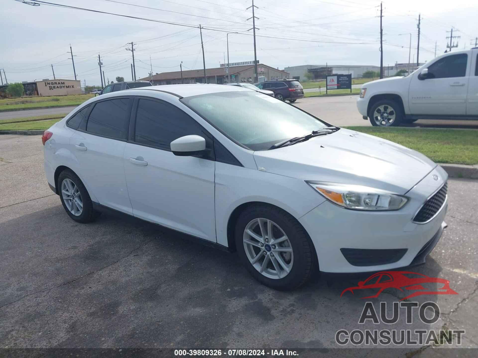 FORD FOCUS 2018 - 1FADP3F24JL259460