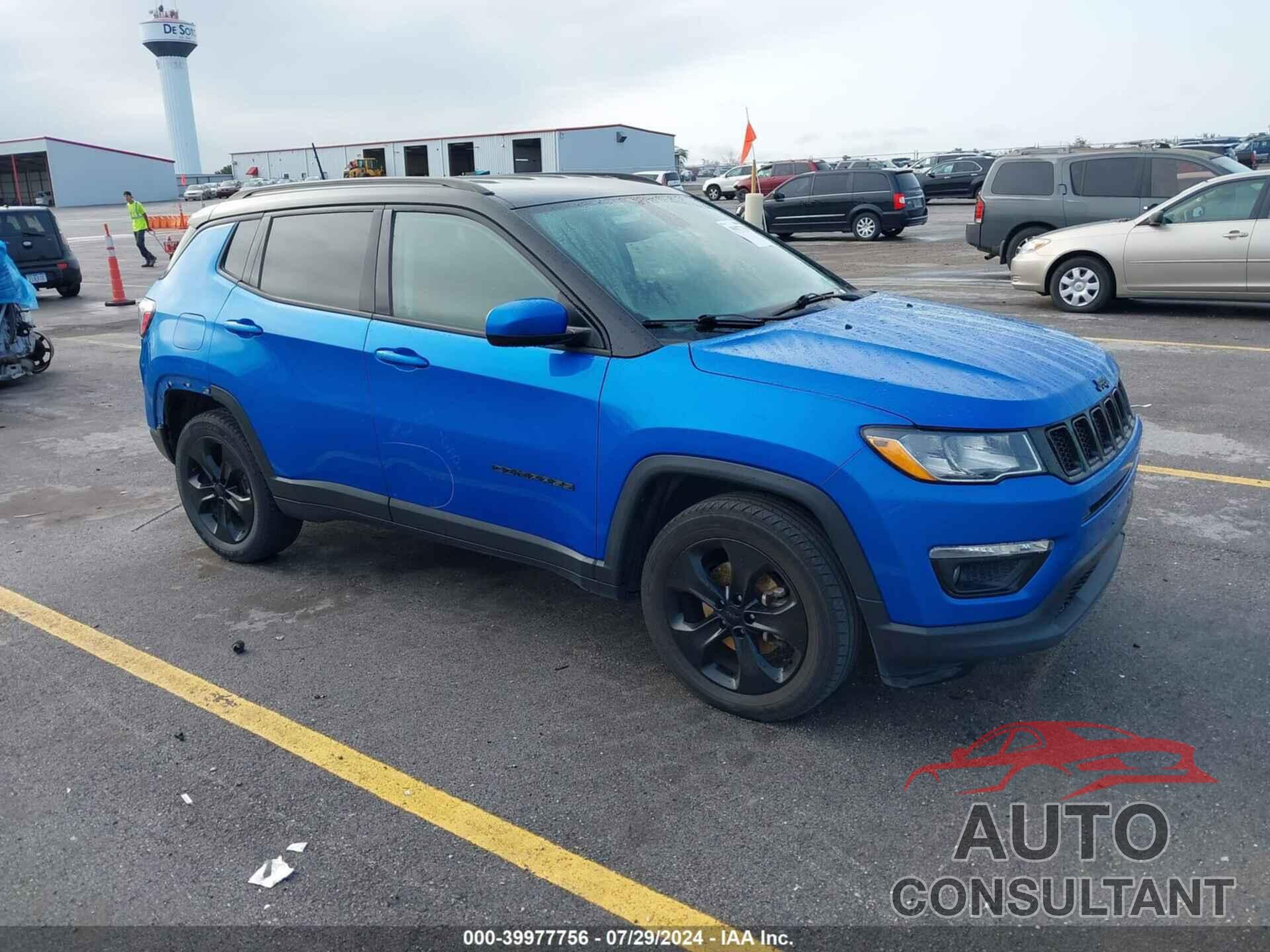 JEEP COMPASS 2018 - 3C4NJDBB7JT433439