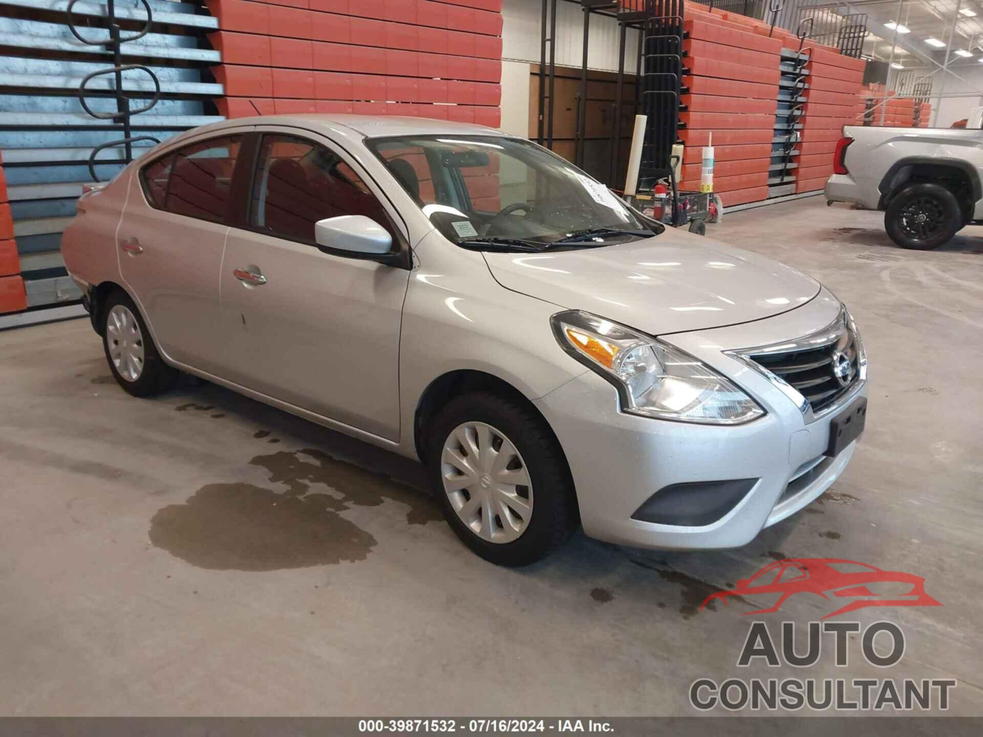 NISSAN VERSA 2017 - 3N1CN7AP9HL808027