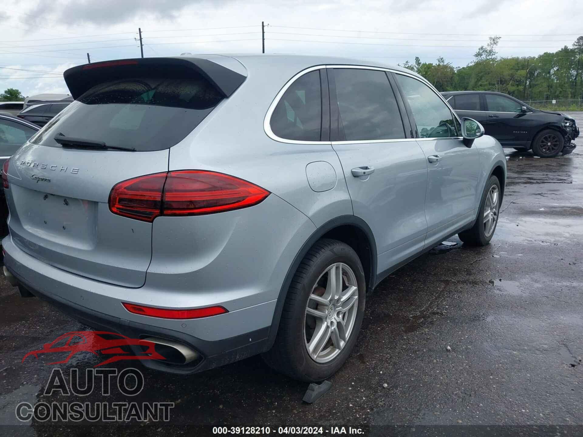 PORSCHE CAYENNE 2016 - WP1AA2A20GLA03226