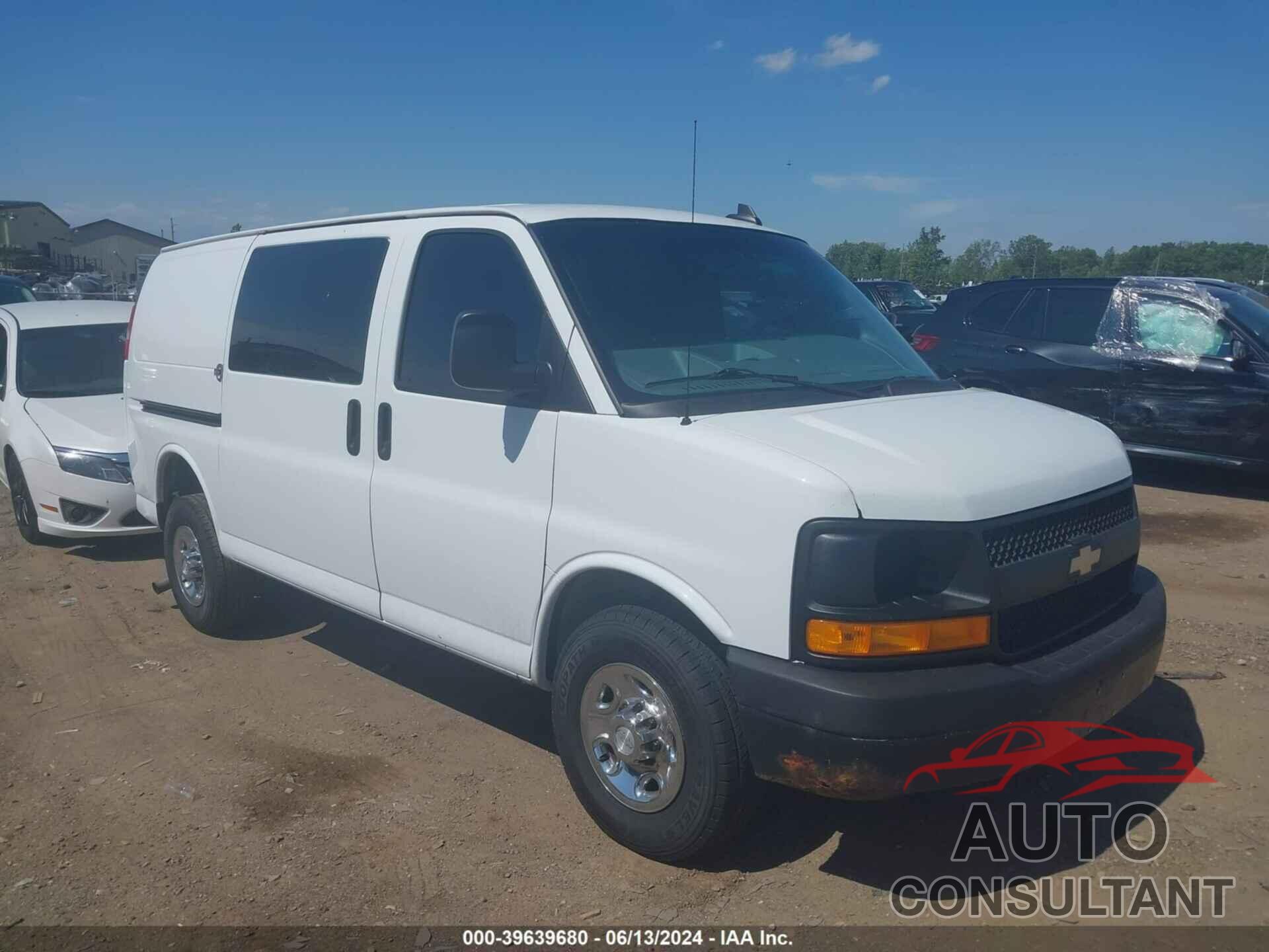 CHEVROLET EXPRESS 2500 2018 - 1GCWGAFP3J1340383