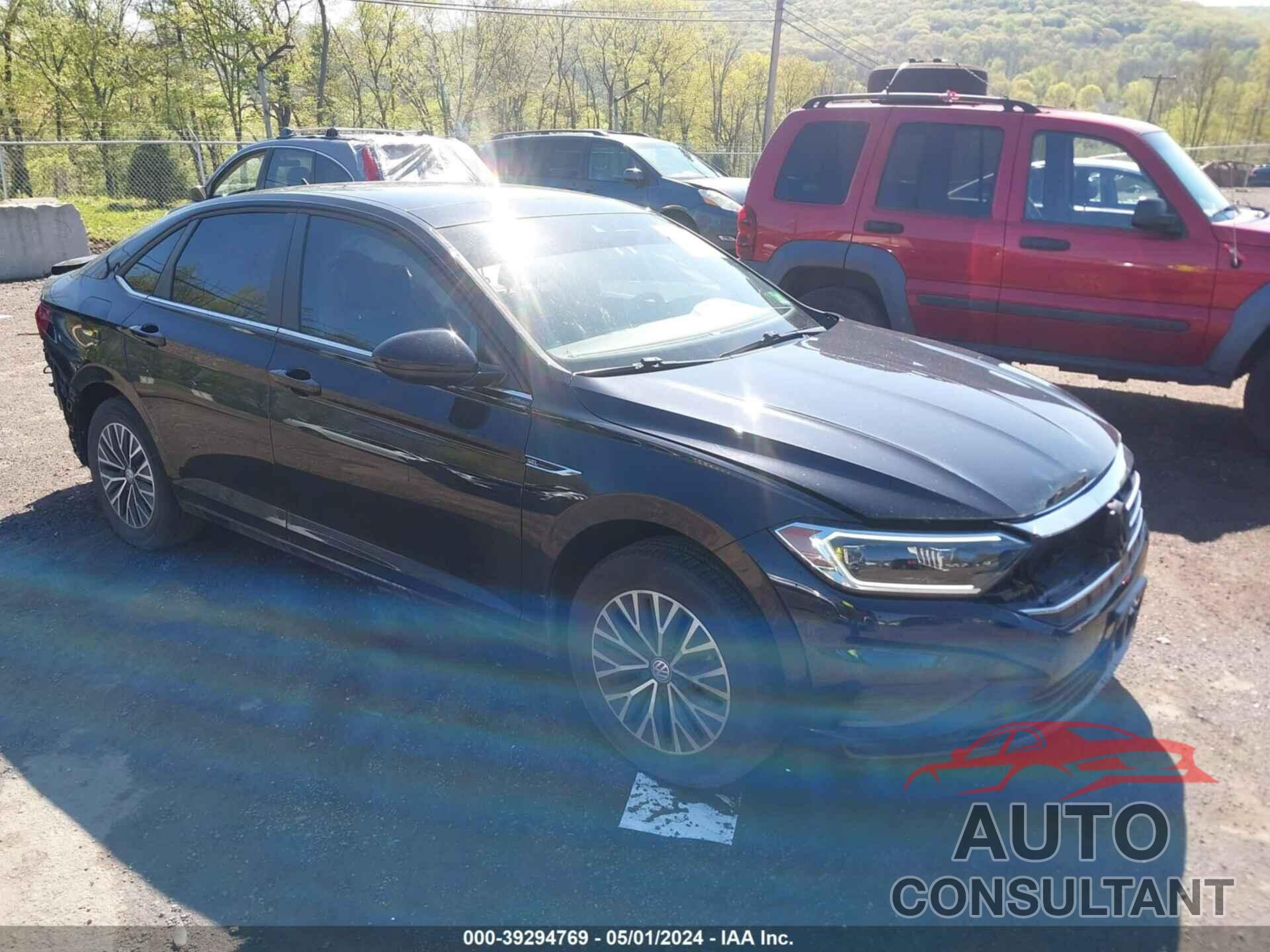 VOLKSWAGEN JETTA 2019 - 3VWEB7BU6KM262885