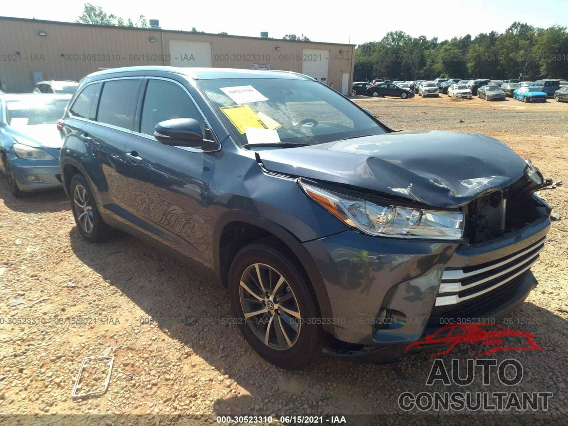 TOYOTA HIGHLANDER 2019 - 5TDKZRFH2KS342226