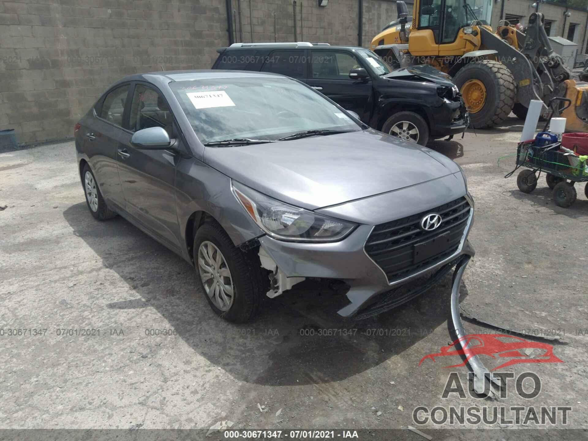 HYUNDAI ACCENT 2018 - 3KPC24A3XJE033457