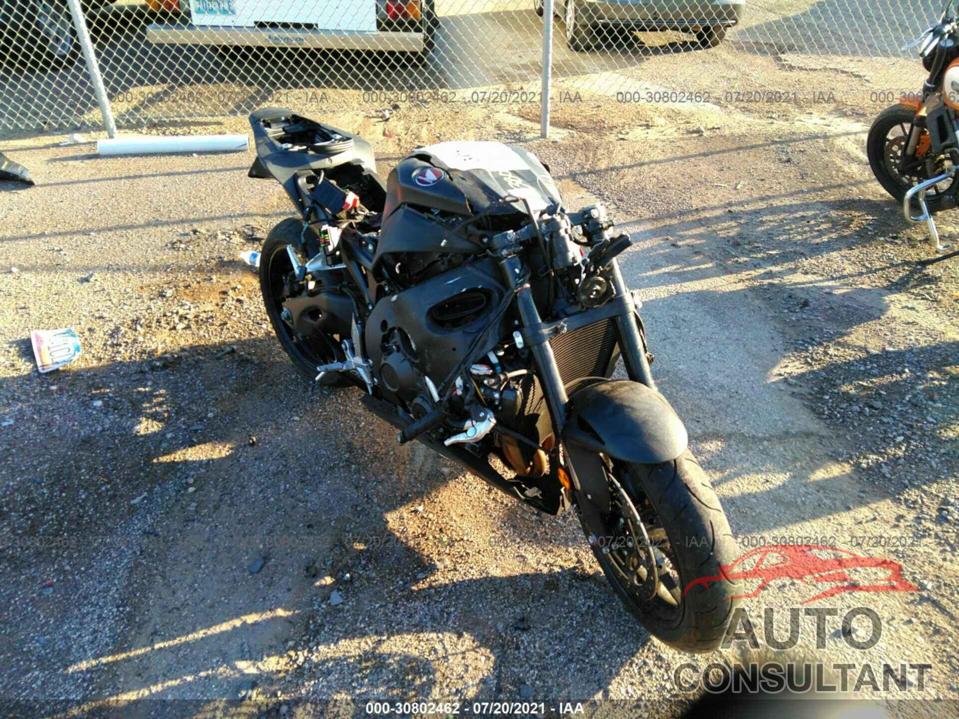 HONDA CBR1000 2016 - JH2SC5906GK800470