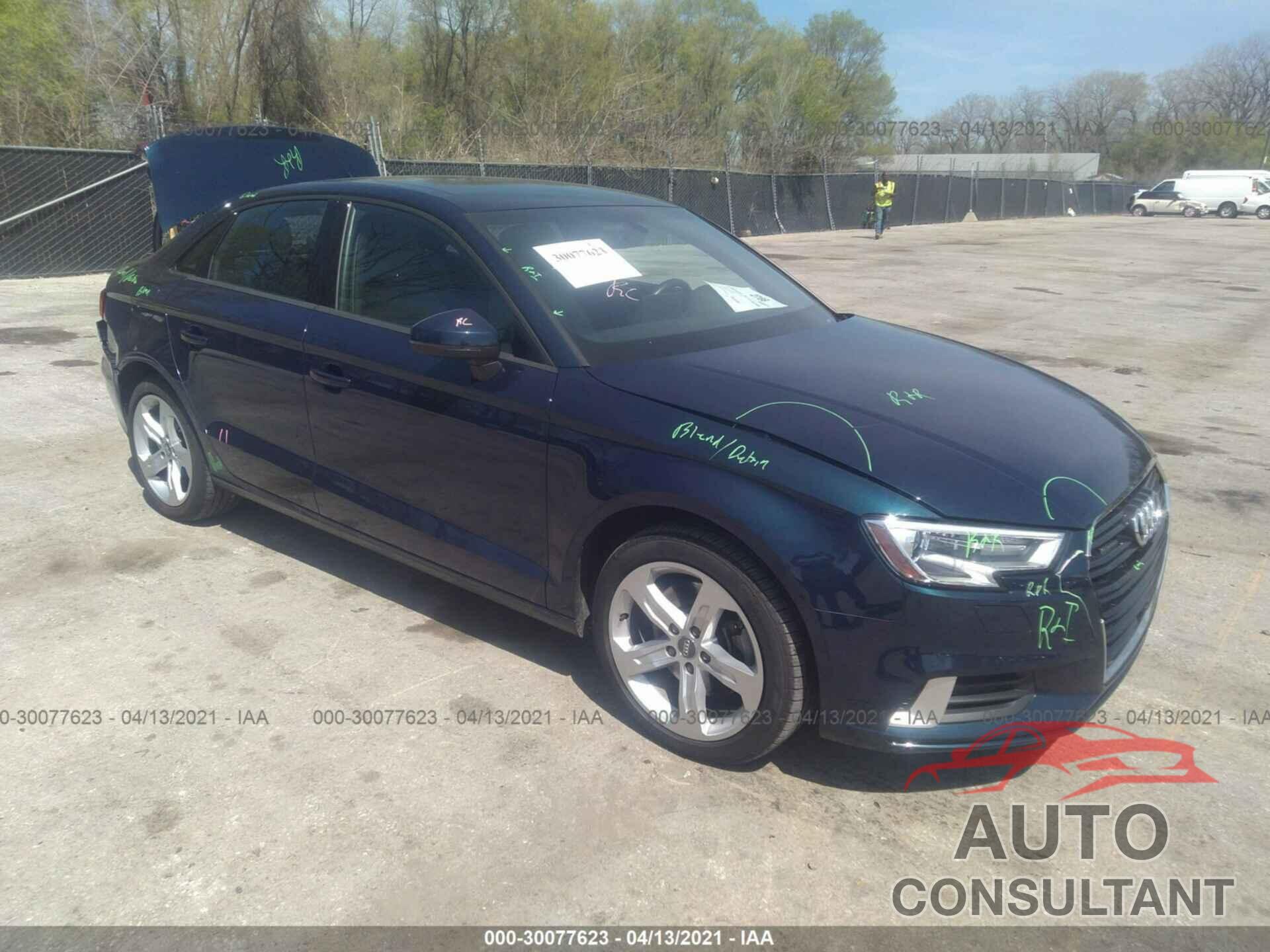 AUDI A3 SEDAN 2017 - WAUB8GFF3H1046110