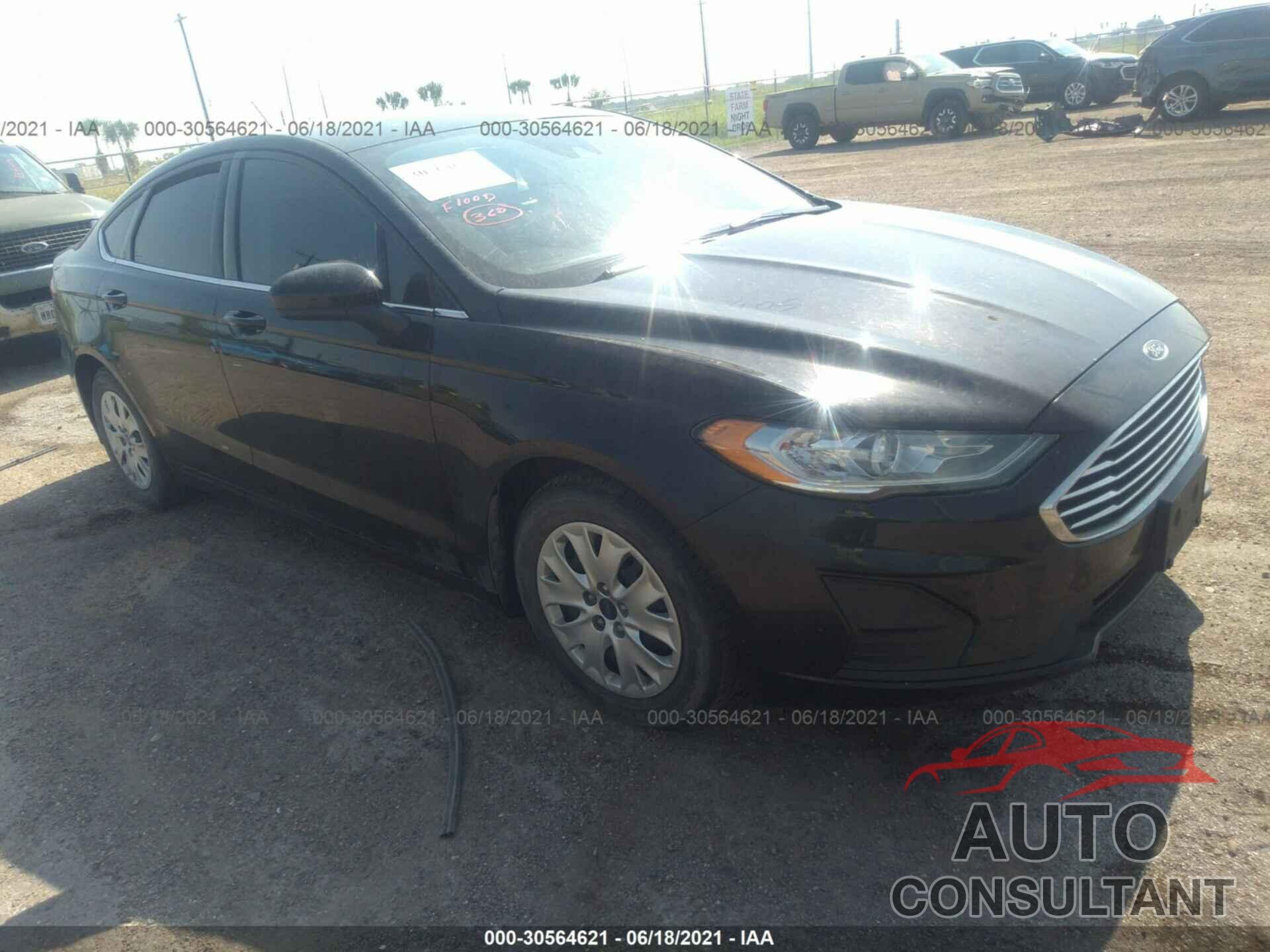 FORD FUSION 2019 - 3FA6P0G74KR283357