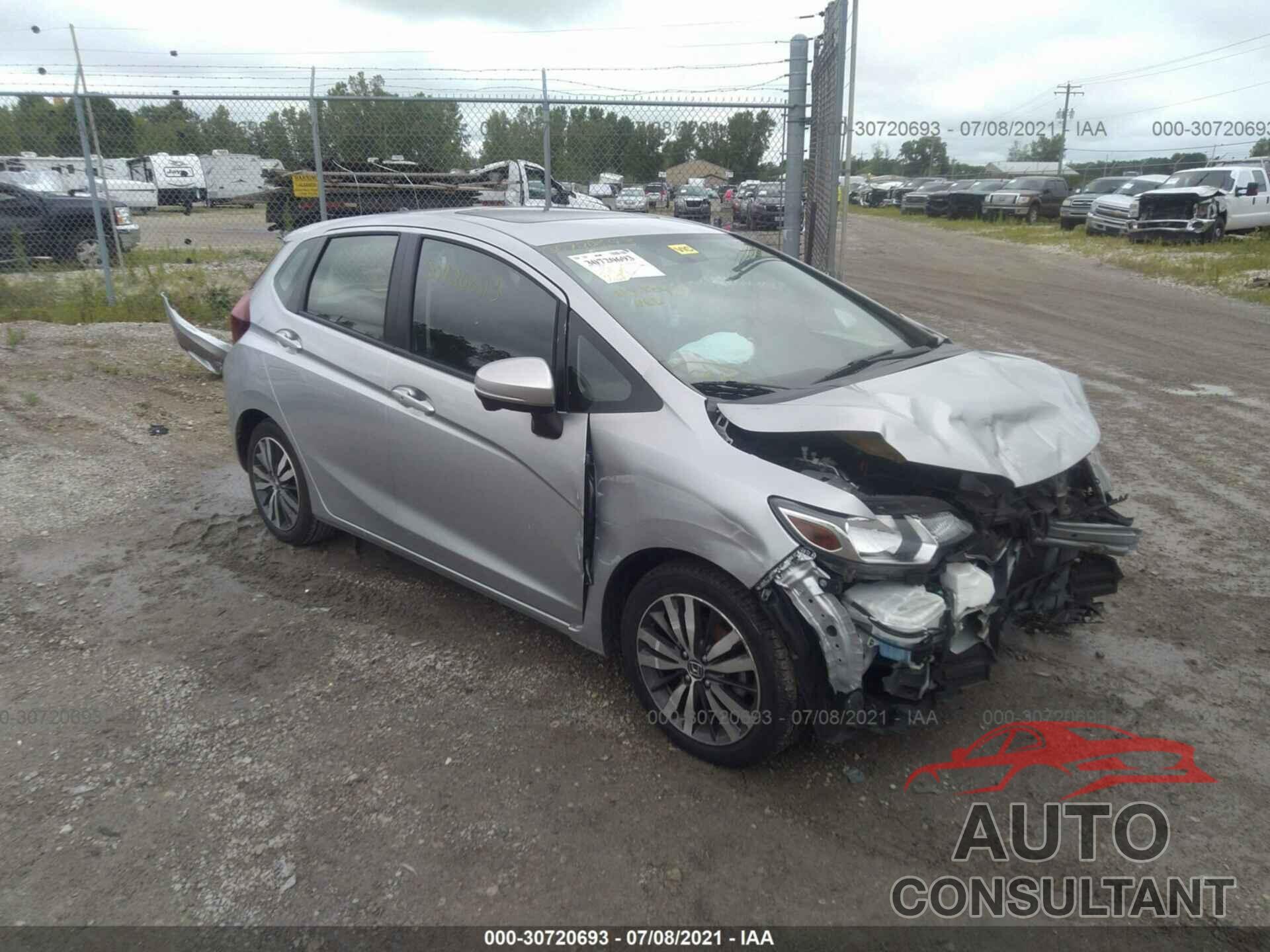 HONDA FIT 2016 - JHMGK5H79GS011891